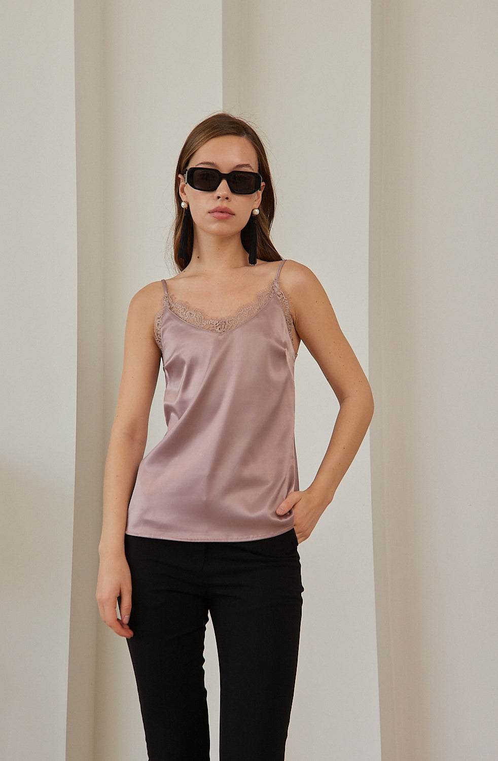 גופיית תחרה-2