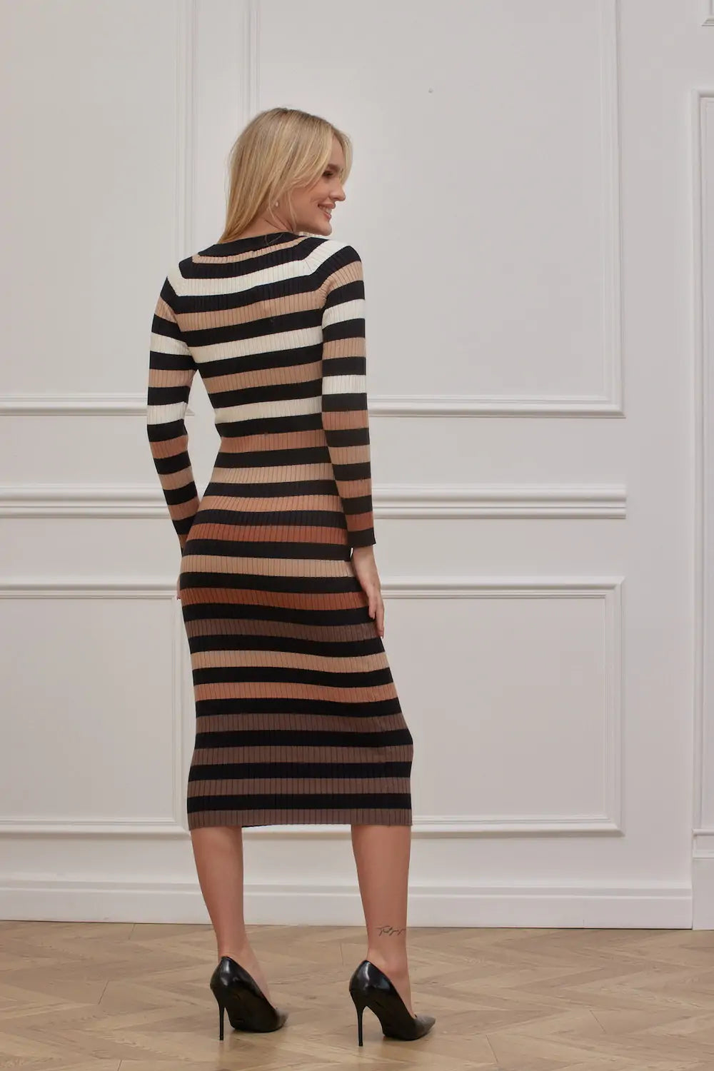 שמלת סריג פסים