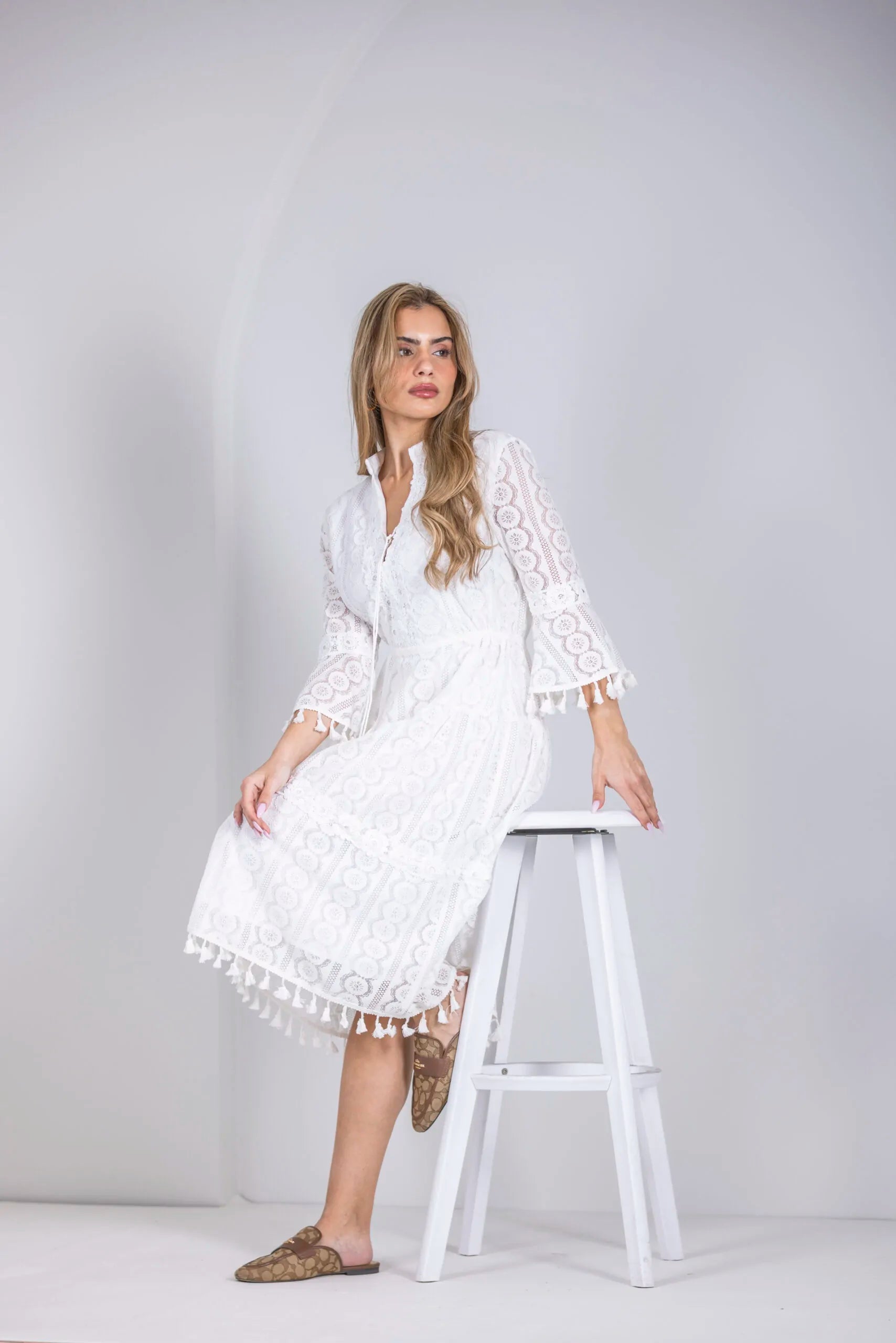 שמלה בשילוב פרנזים