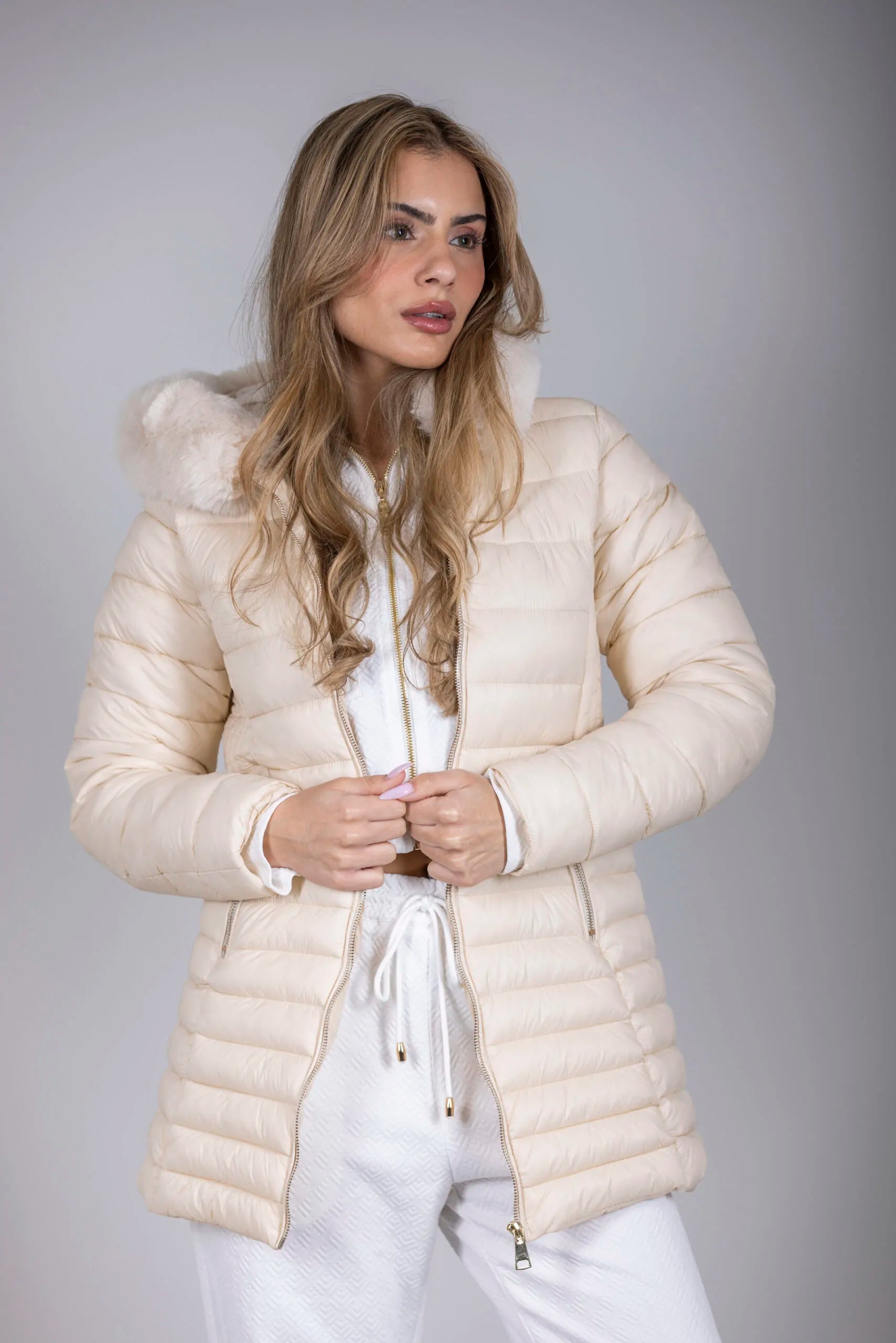 מעיל פוך פרווה ארוך