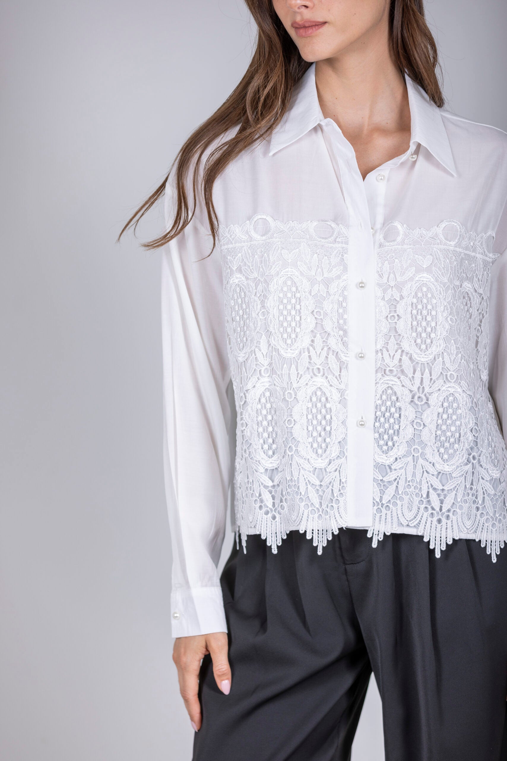 חולצה שילוב קרושה