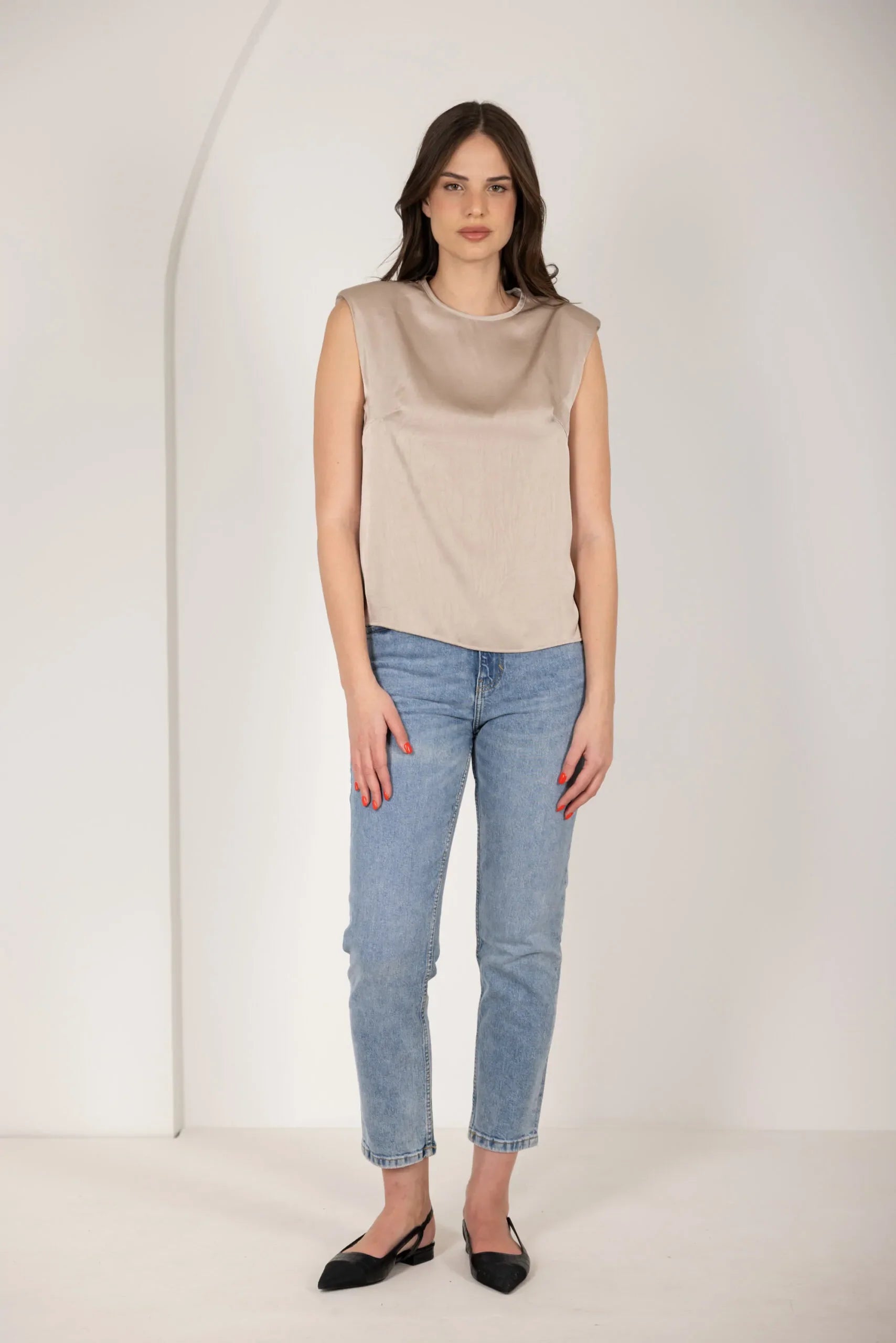 טופ סאטן מקומט