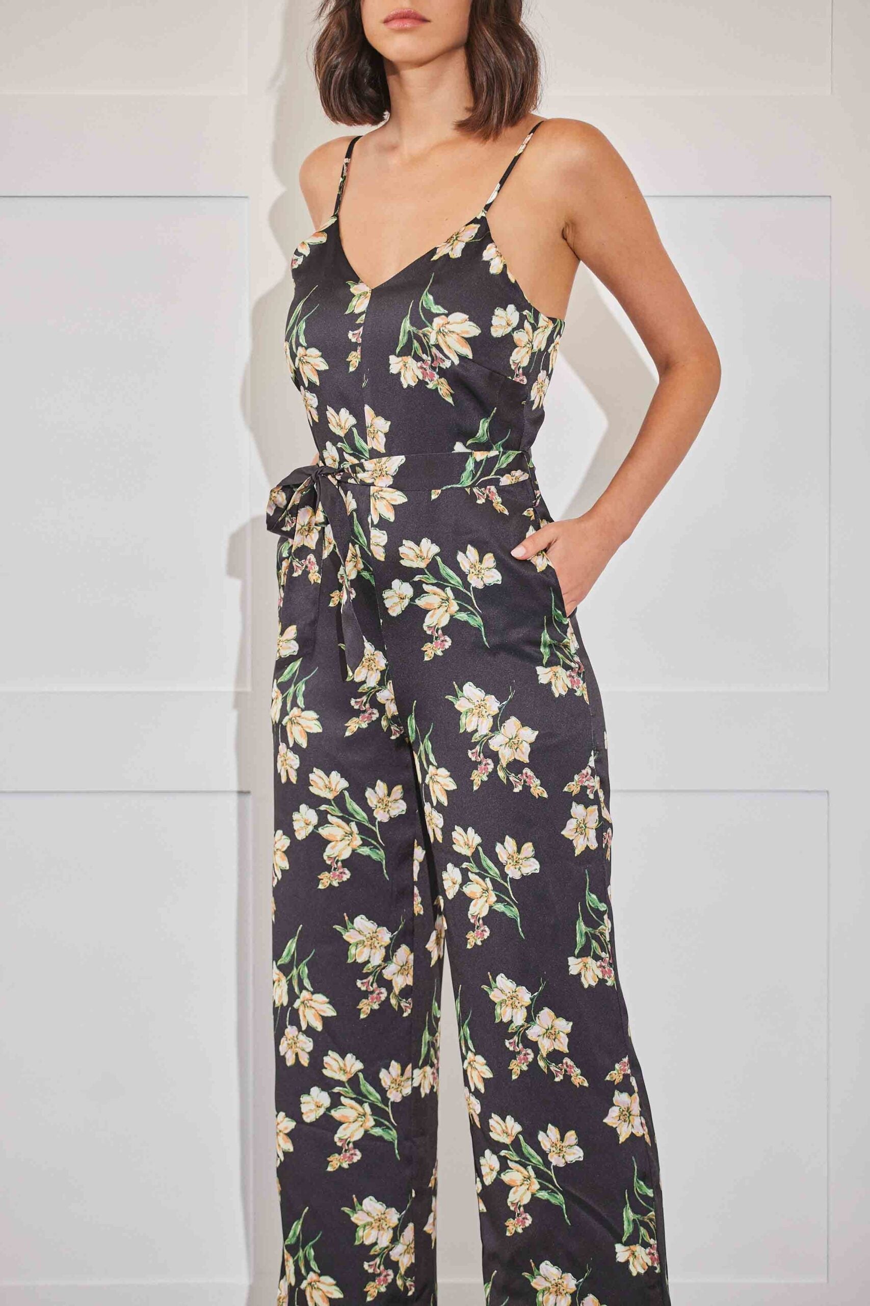 אוברול פרחוני