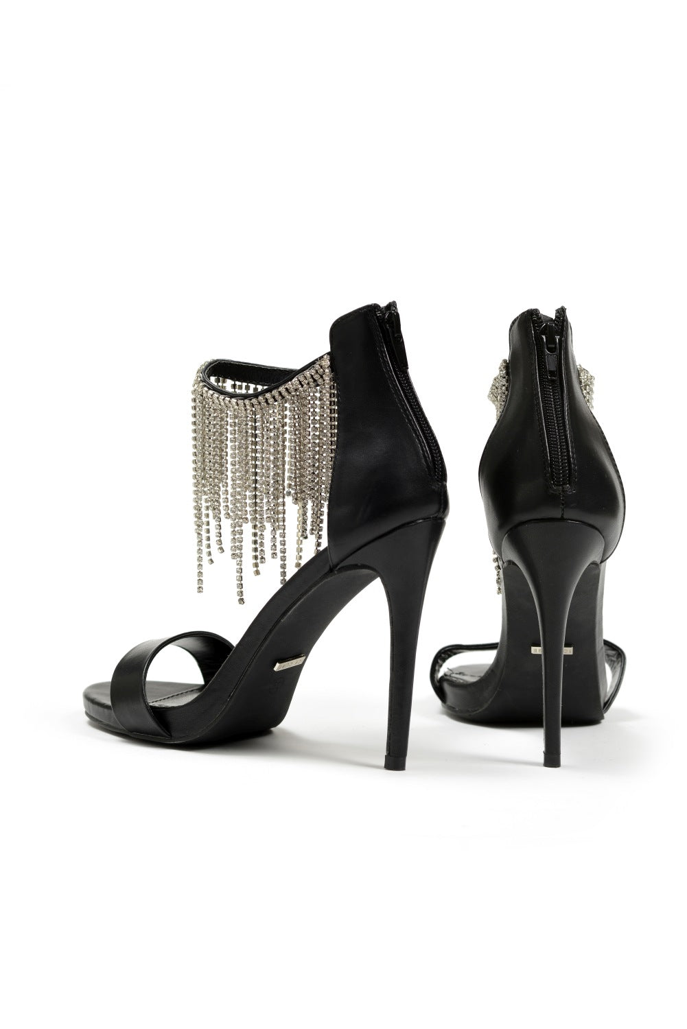 נעל עקב דיאמונד