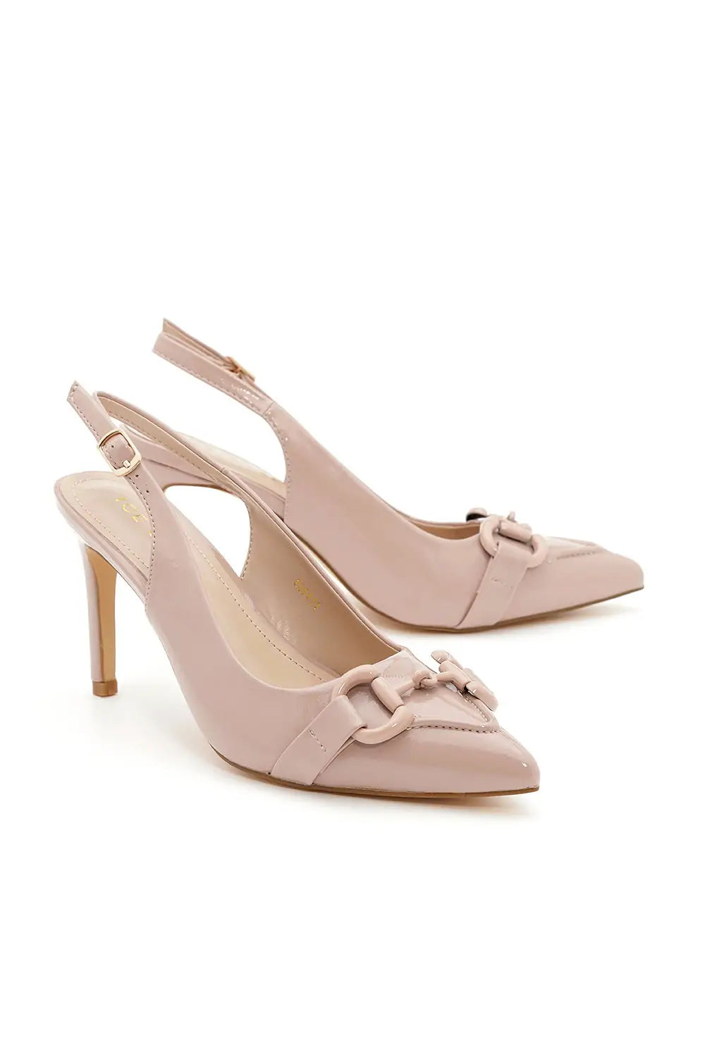 נעל עקב לקה