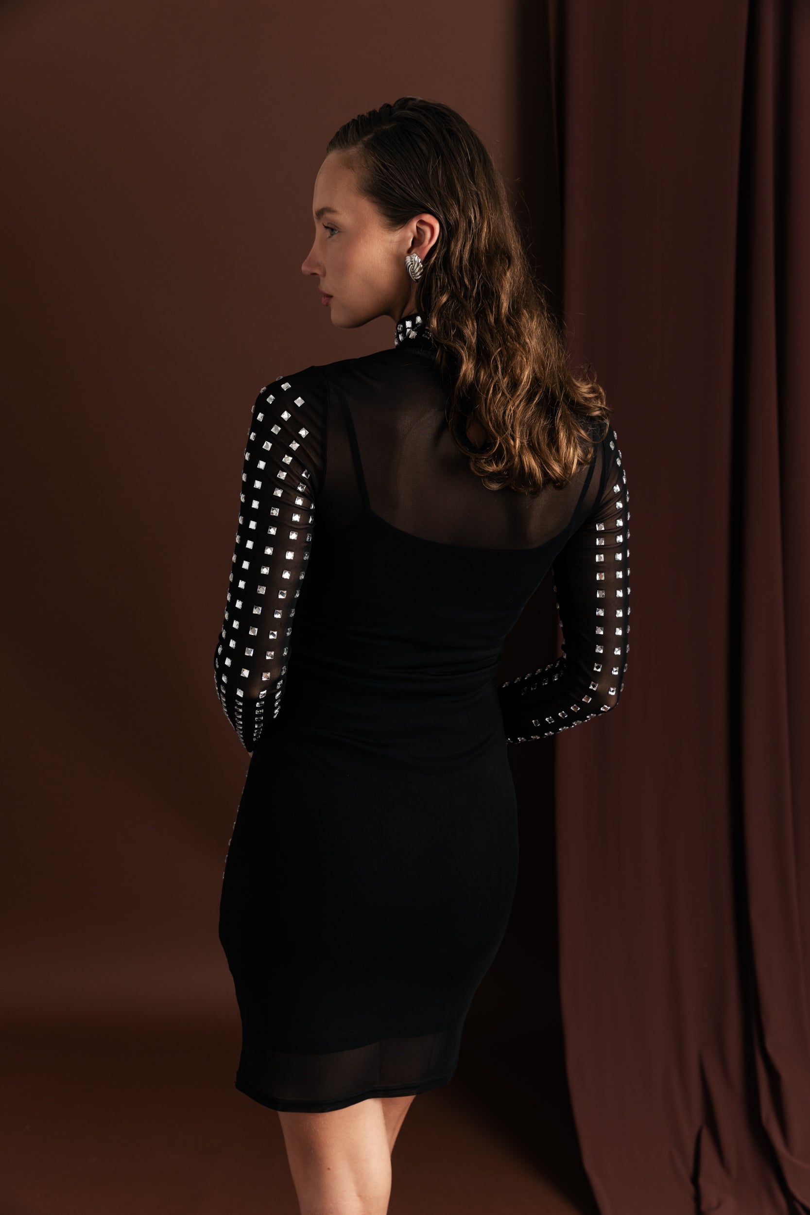 שמלת רזיל יהלומים