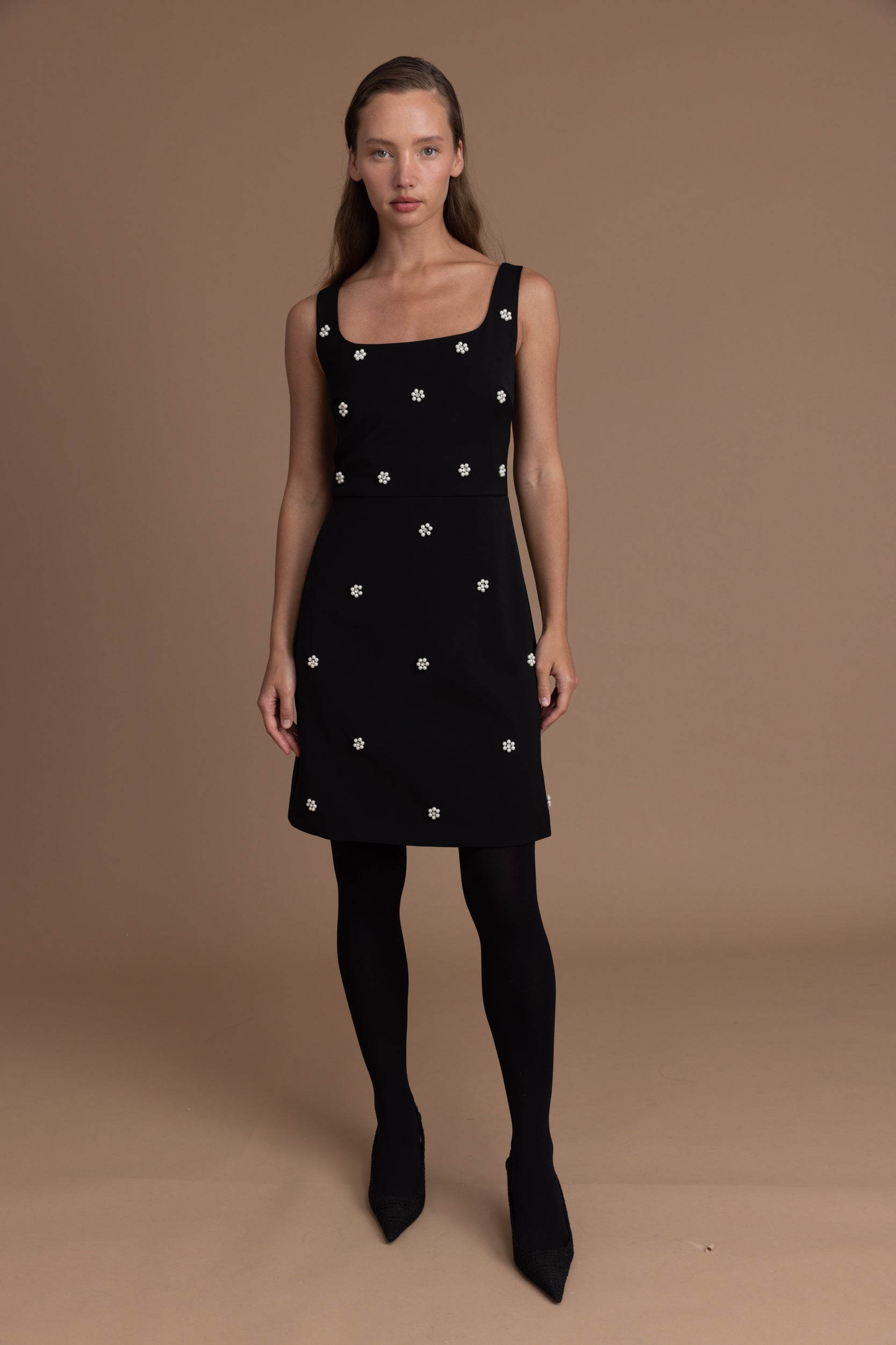 שמלת A פנינים