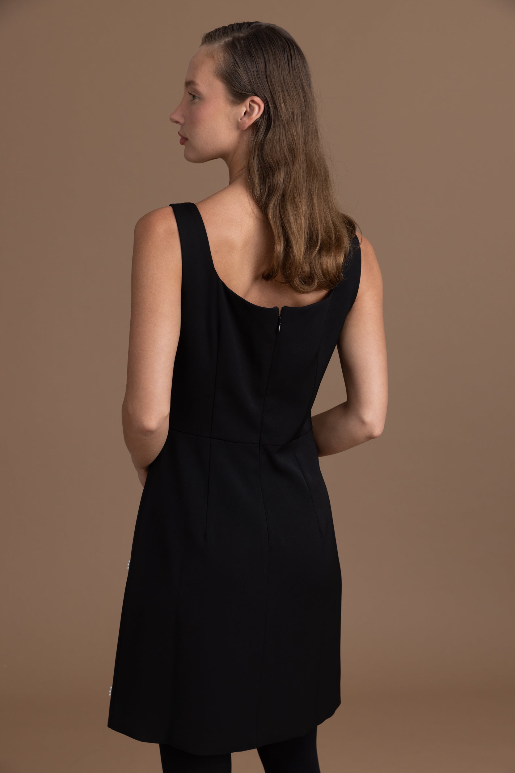 שמלת A פנינים