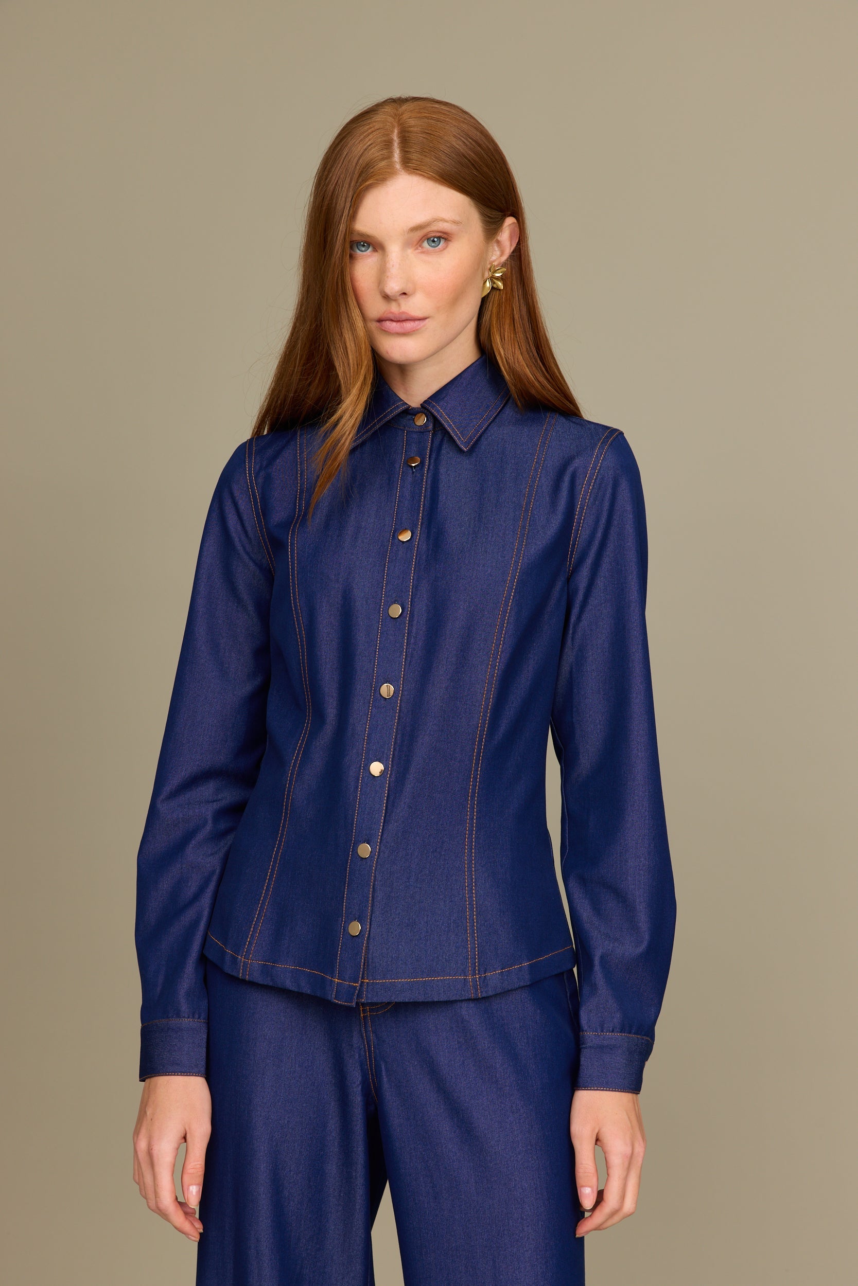 חולצה ג'ינס מכופתרת טנסל