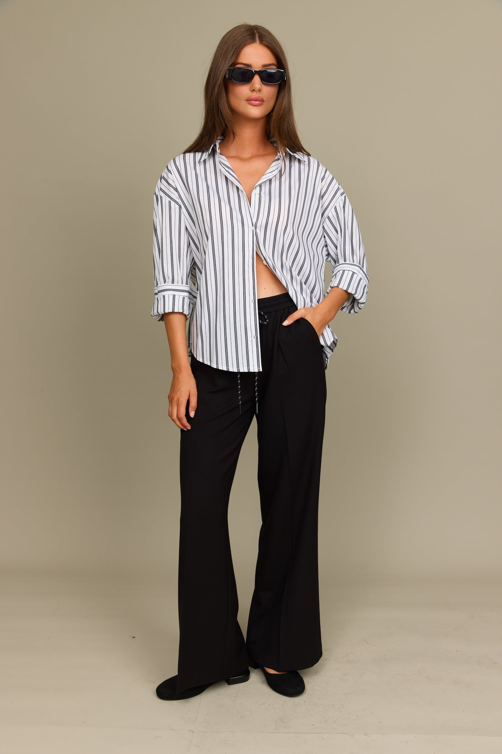 חולצת צווארון פסים