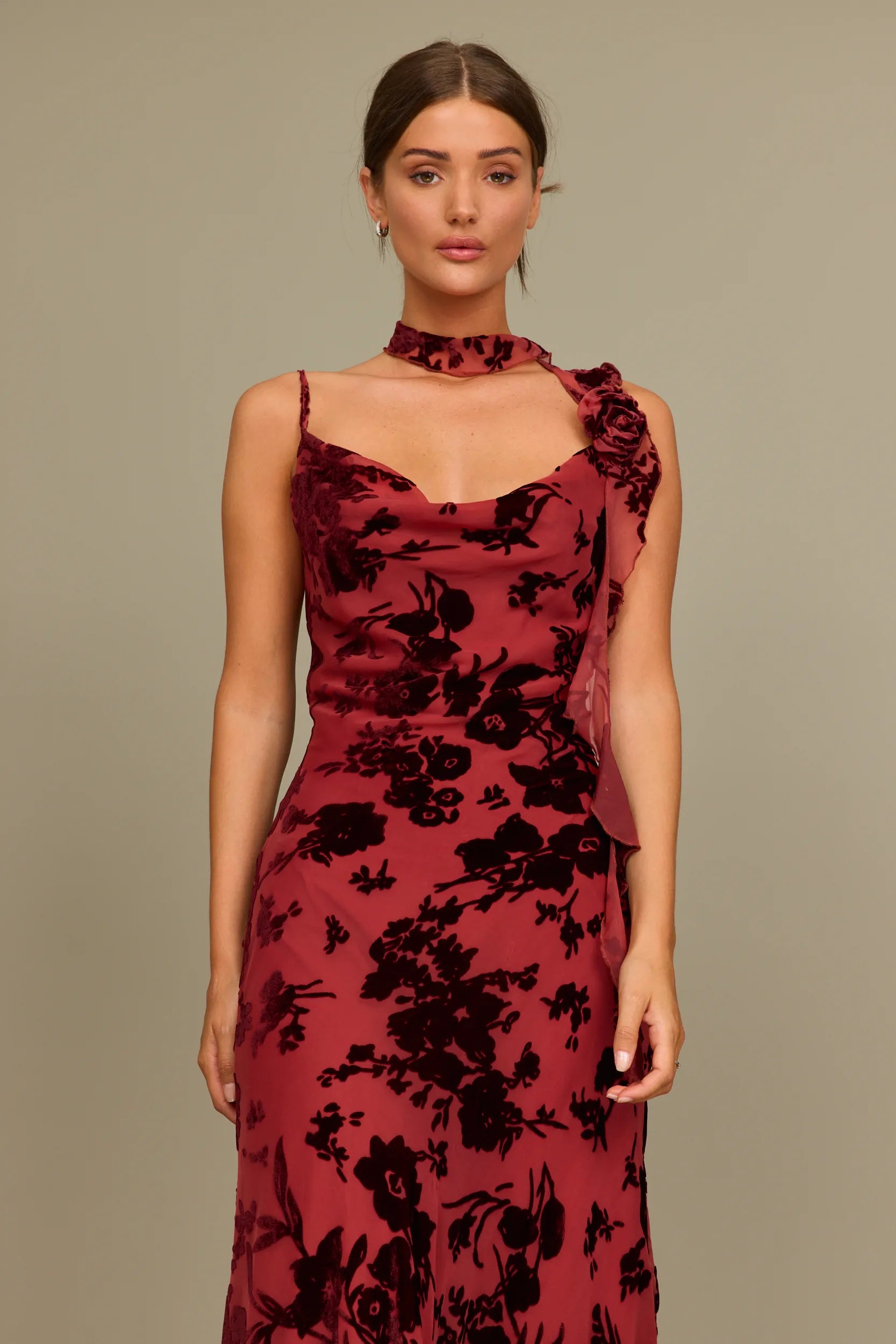 שמלת מקסי קטיפת פרחים