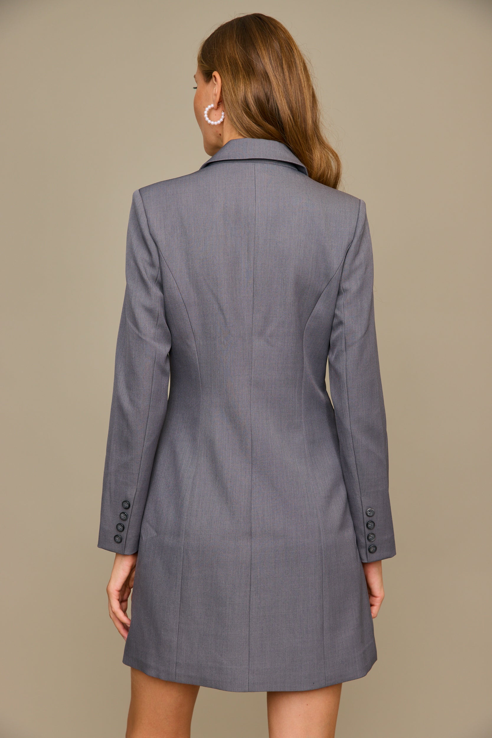 שמל ת גקט כפתורים