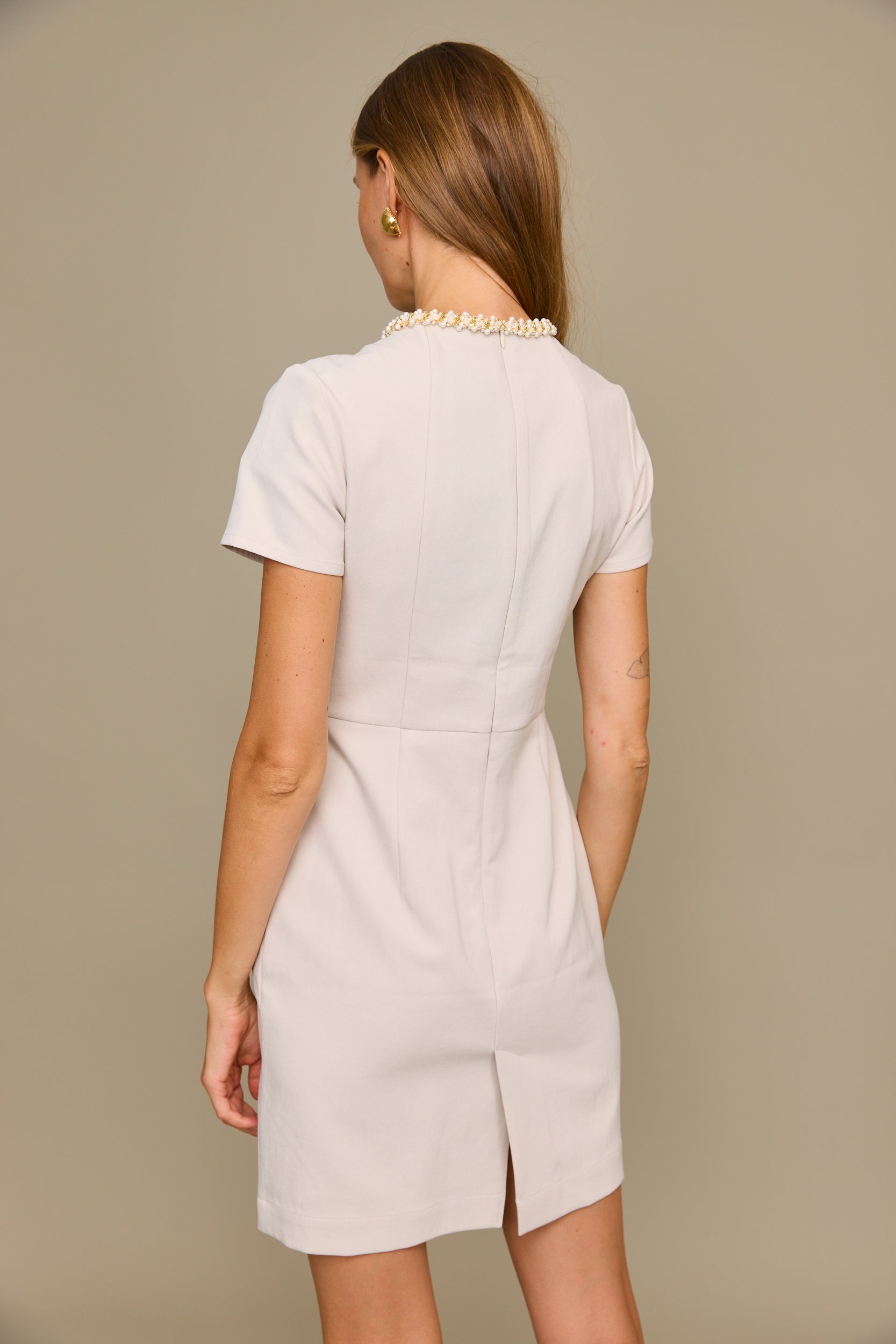 שמלה כיסים פנינים