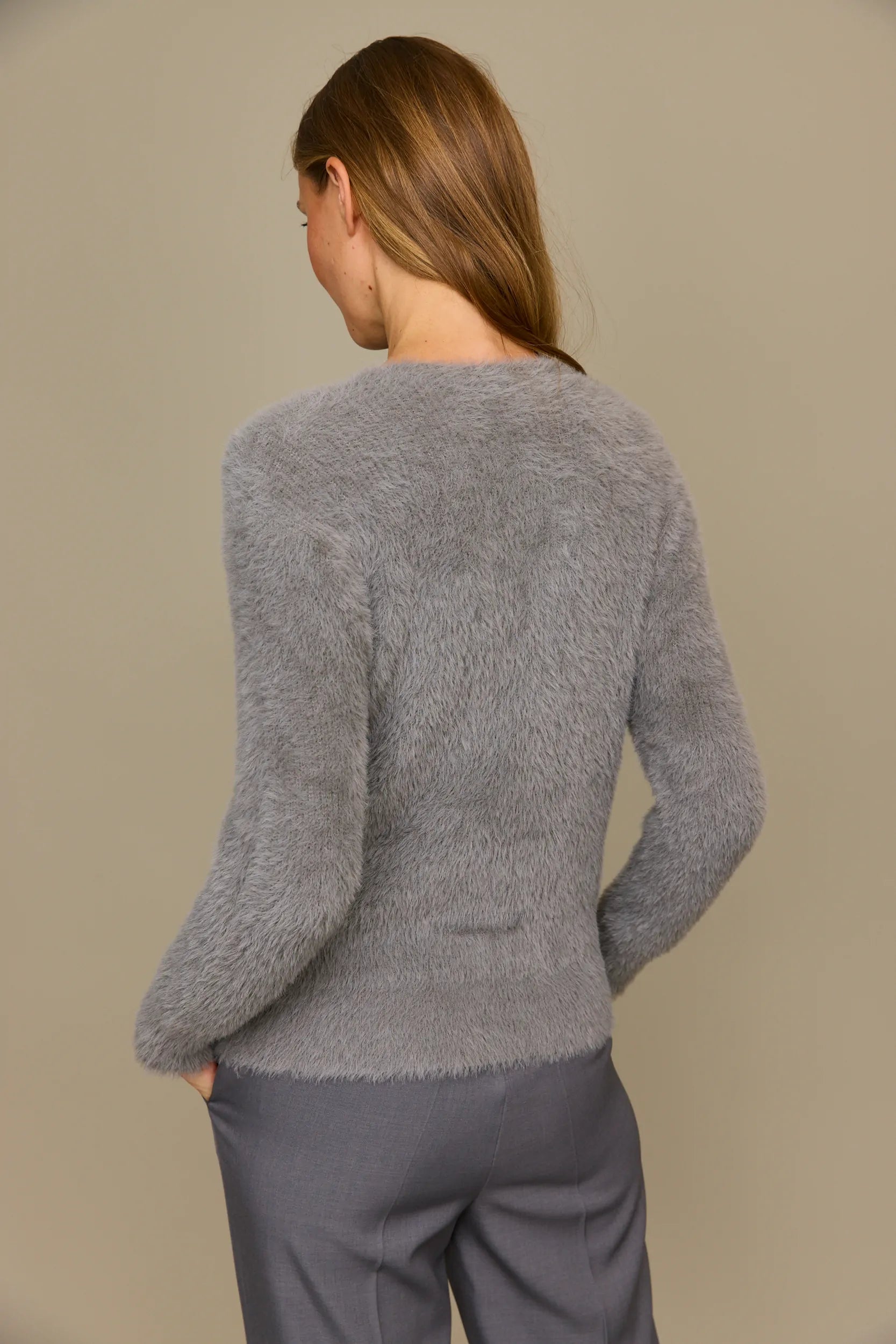 סריג פנינים צווארון רוכסן