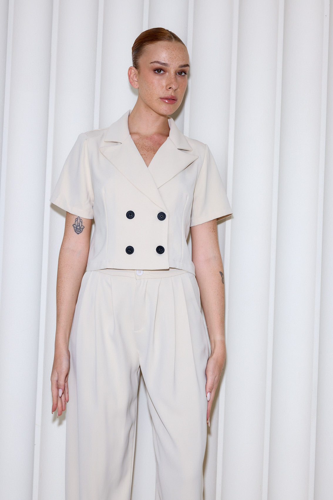 בלייזר שרוול קצר