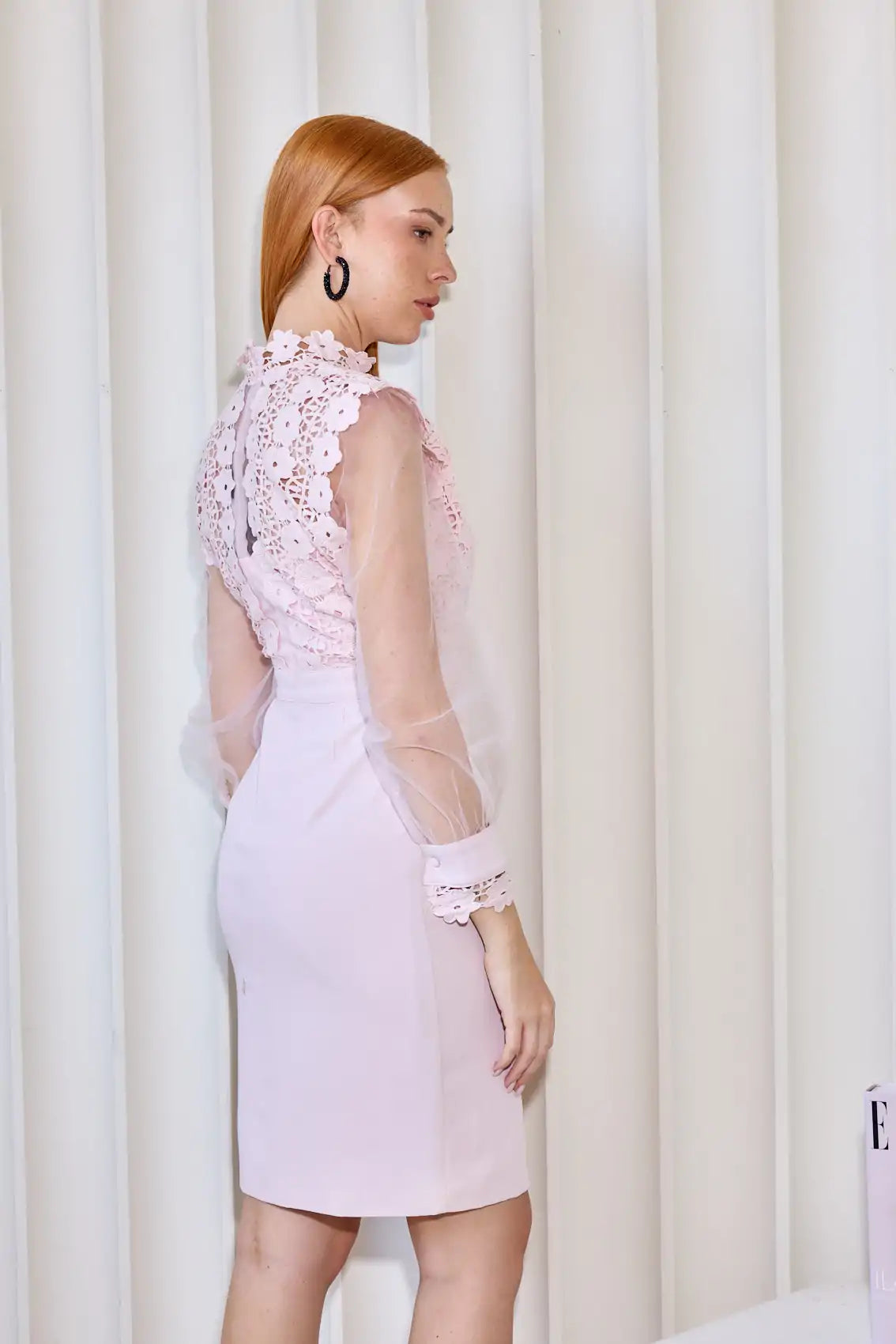 שמלה קרושה בחלק עליון