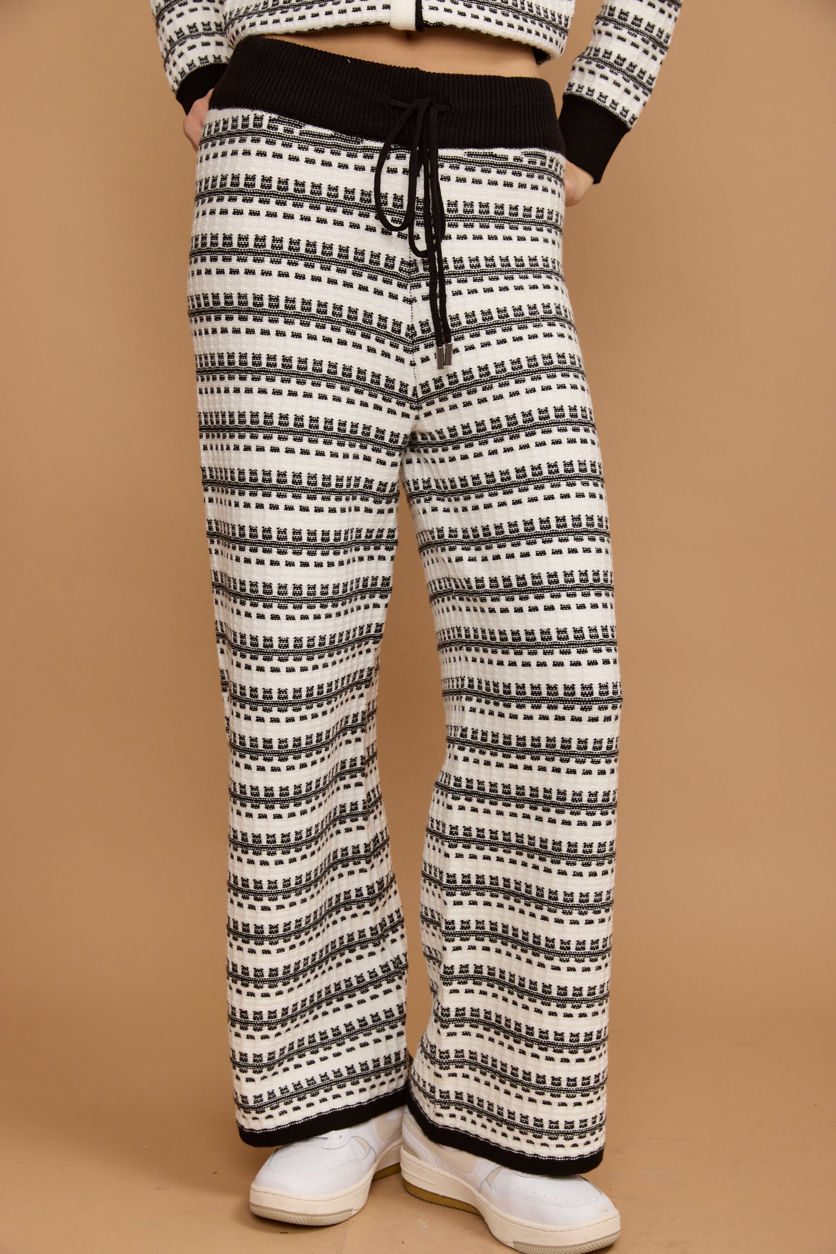 מכנס חליפת סריג פסים שרוך