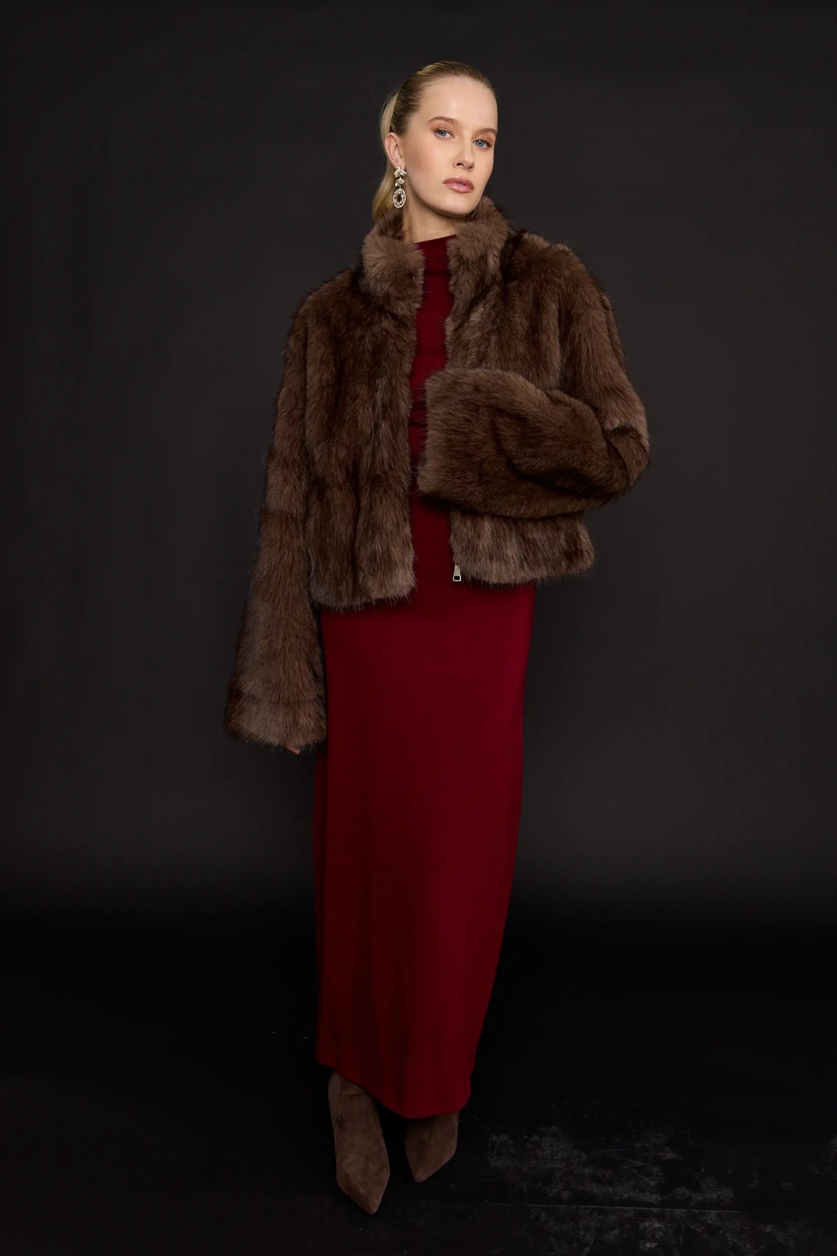 מעיל פרוותי גולף קצר