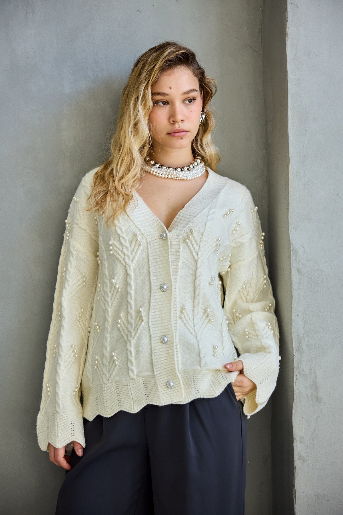 קרדיגן צמות עם פנינים