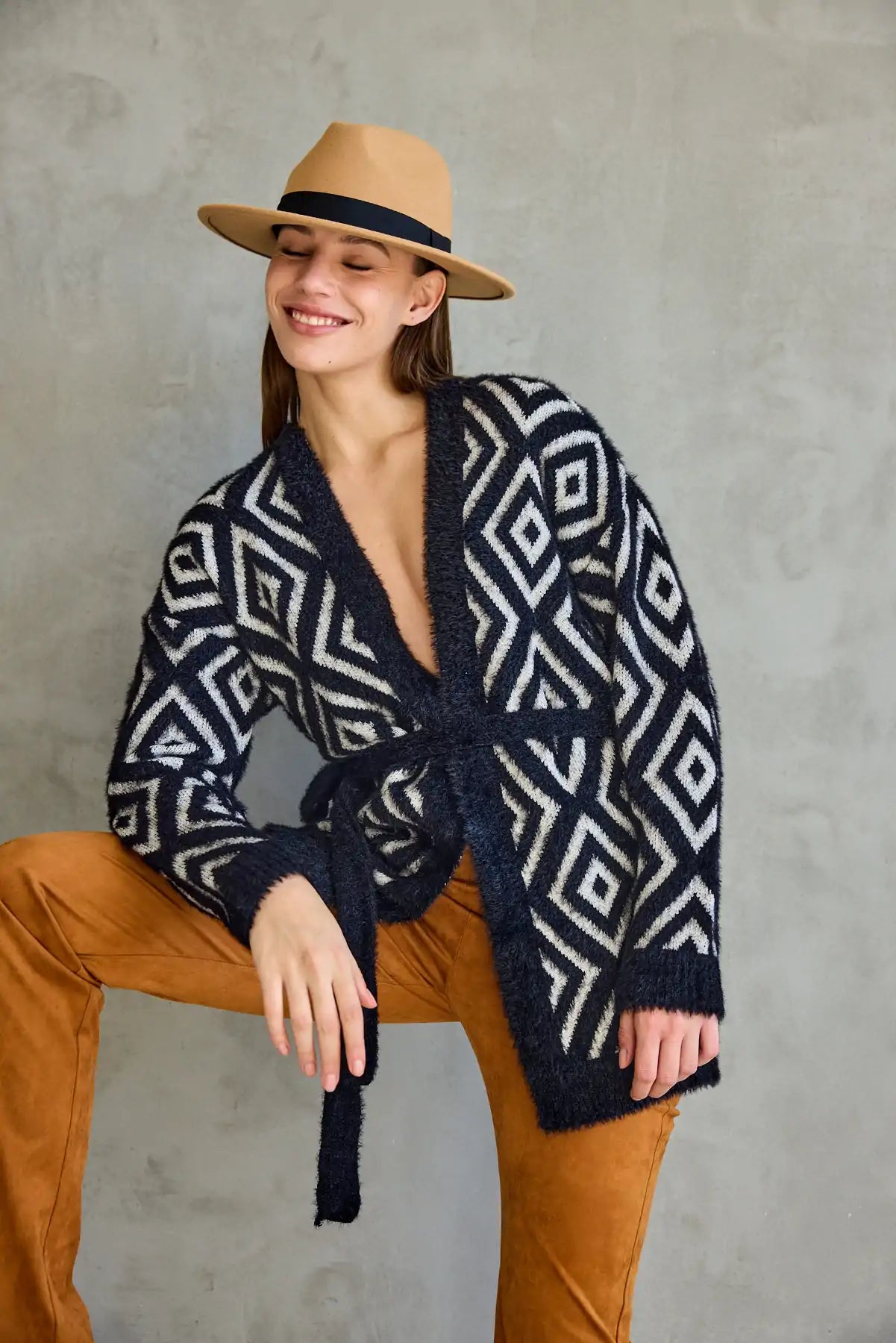 קרדיגן פרוותי גיאומטרי