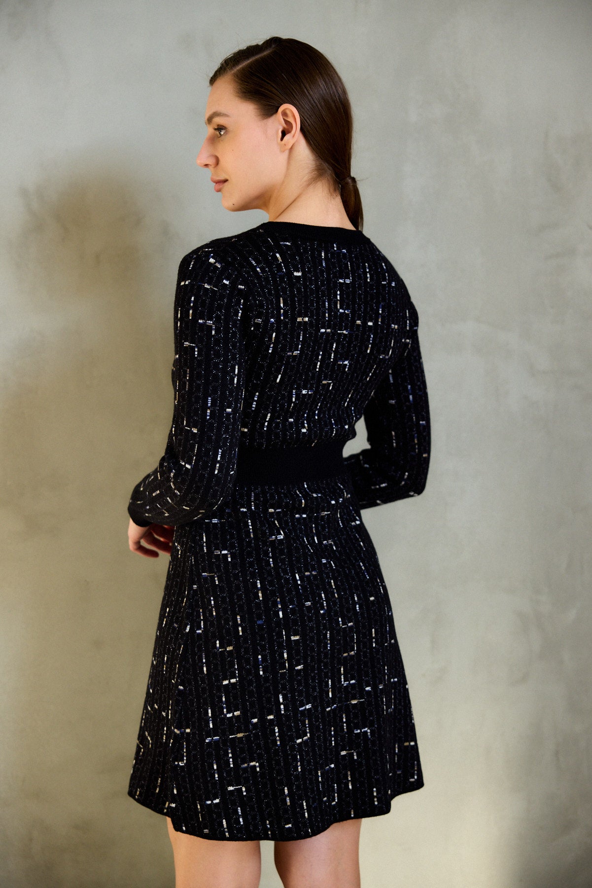 שמלת סריג ז'אקרד לורקס