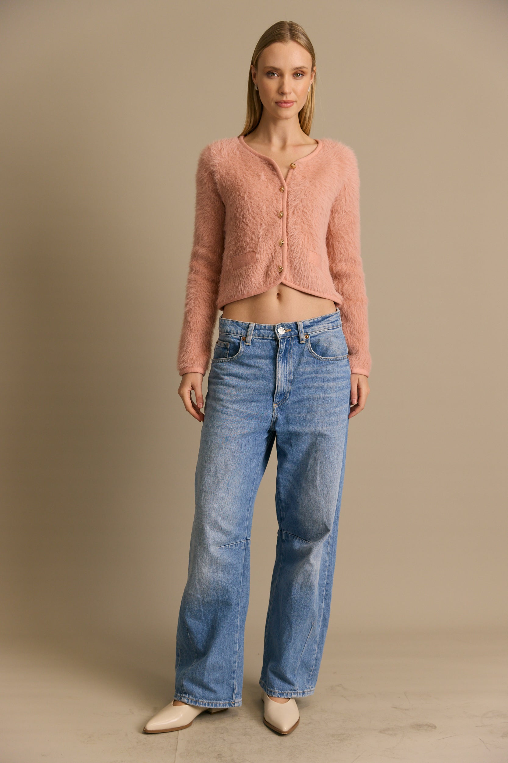 קרדיגן סריג עם כפתורי זהב