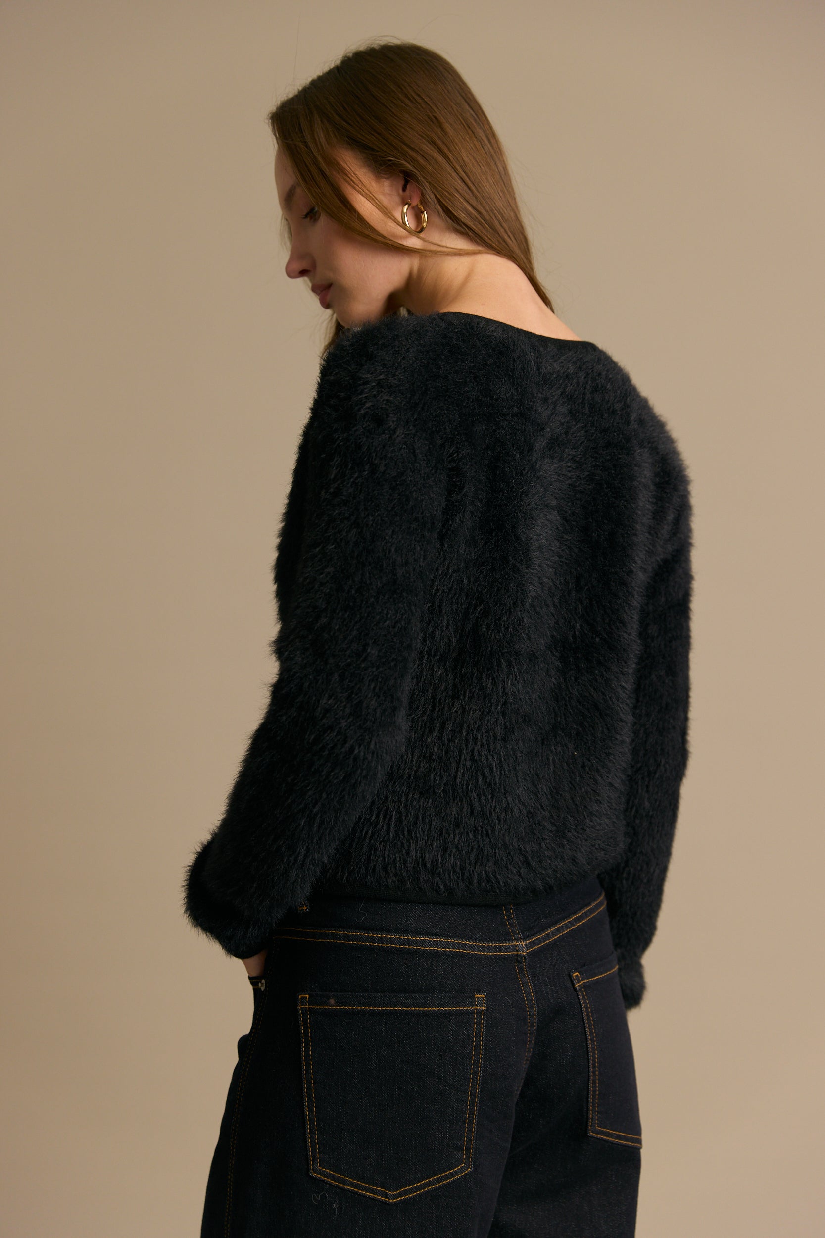 קרדיגן סריג עם כפתורי זהב