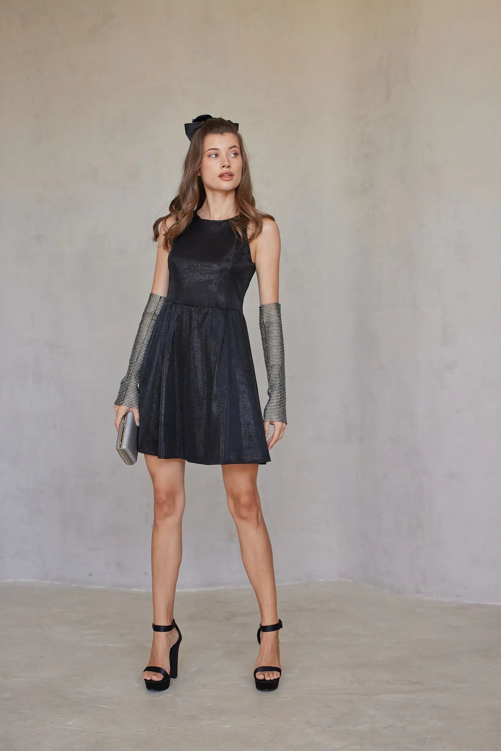 שמלת קלוש מנצנצת