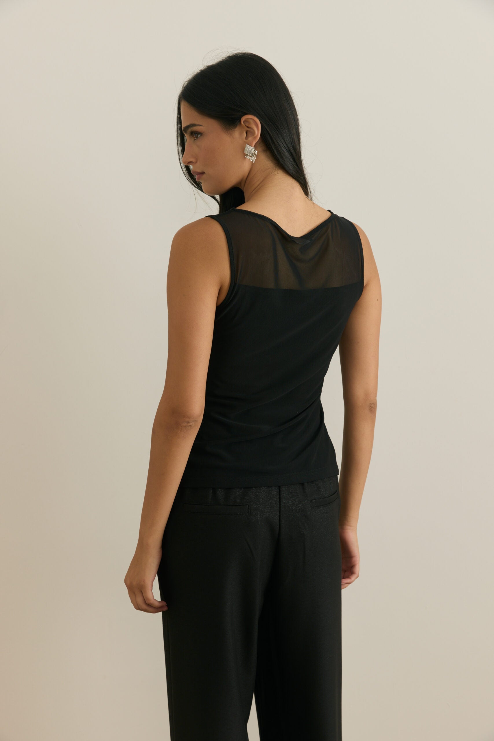 טופ רשת חצי שקוף