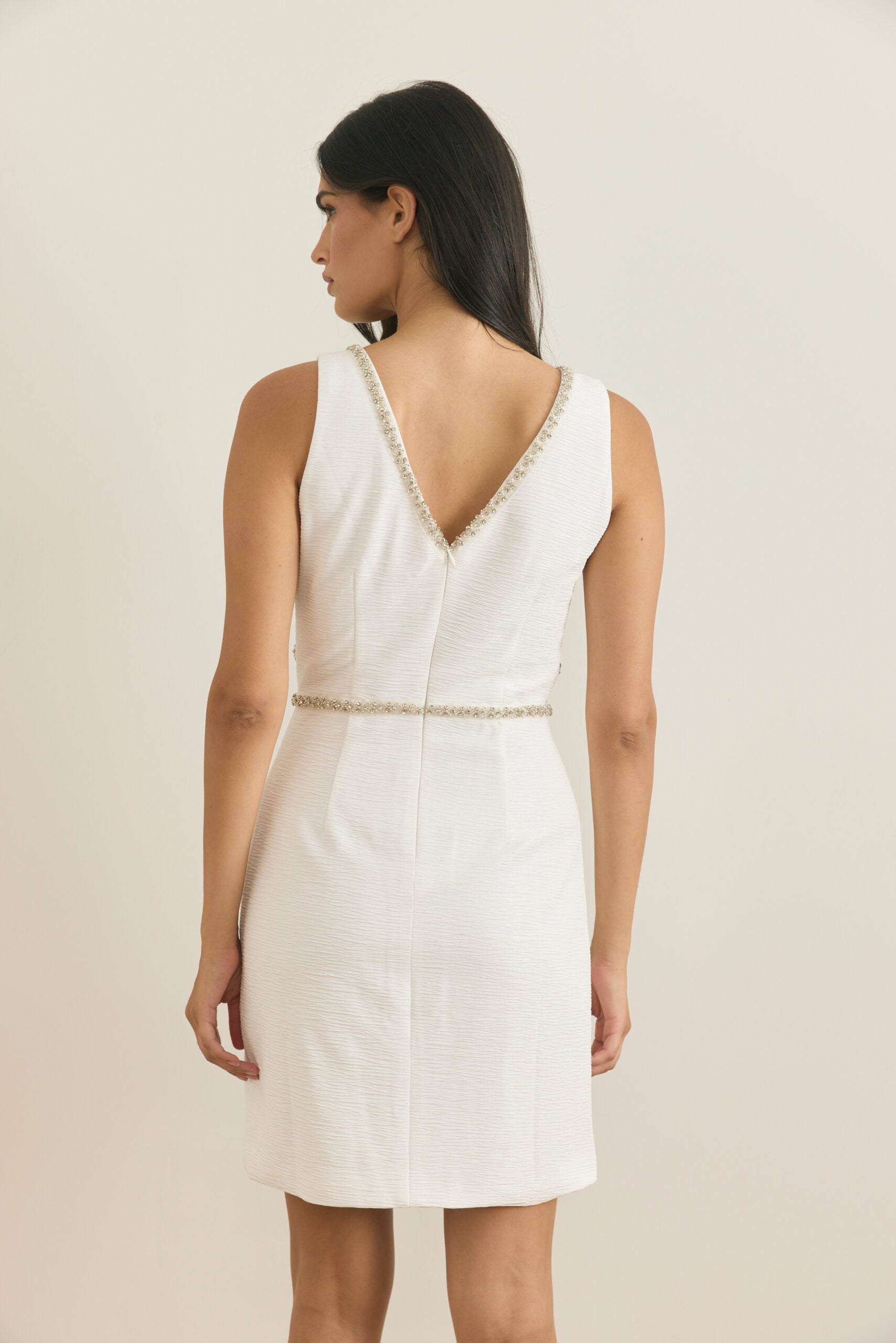 שמלה מקומטת גימור יהלומים