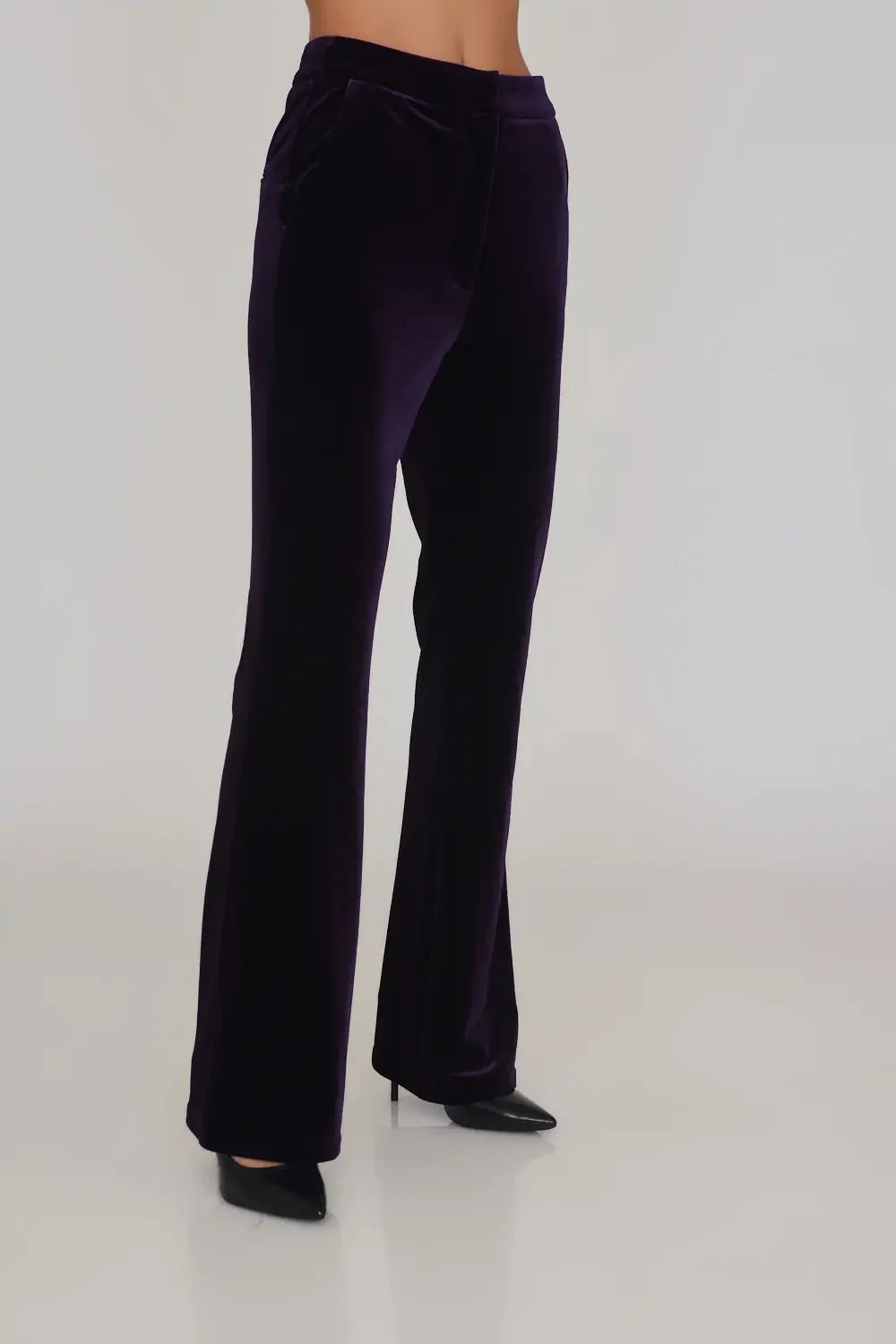 מכנסיים קטיפה