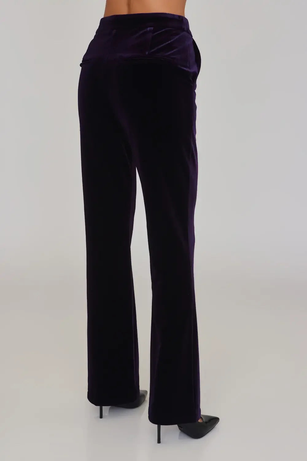 מכנסיים קטיפה