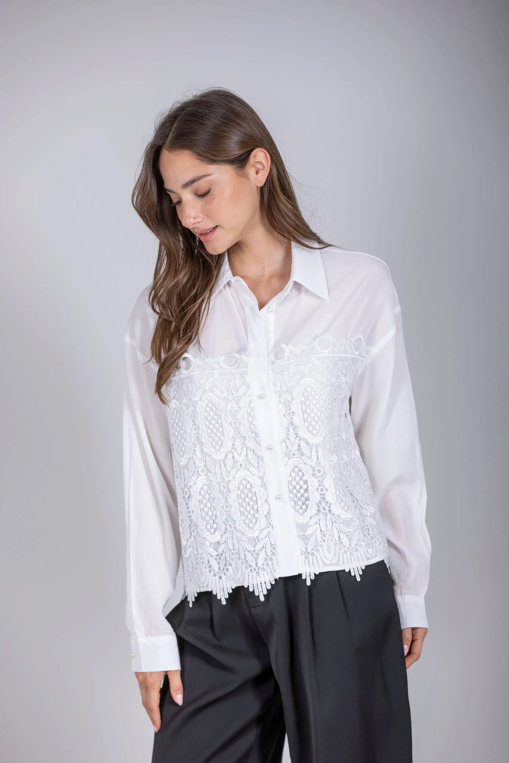 חולצה שילוב קרושה