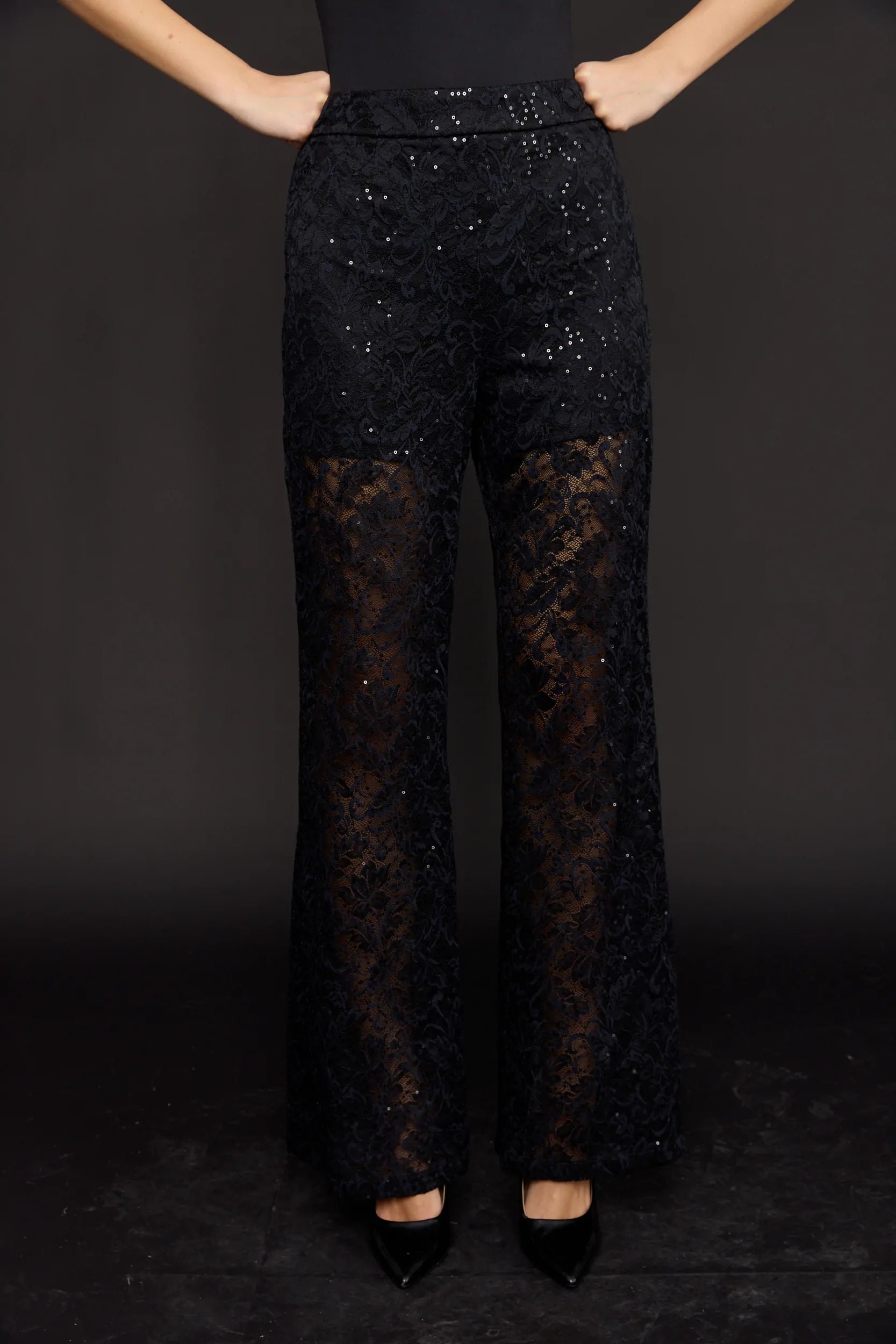 מכנס חליפה תחרת קטיפה