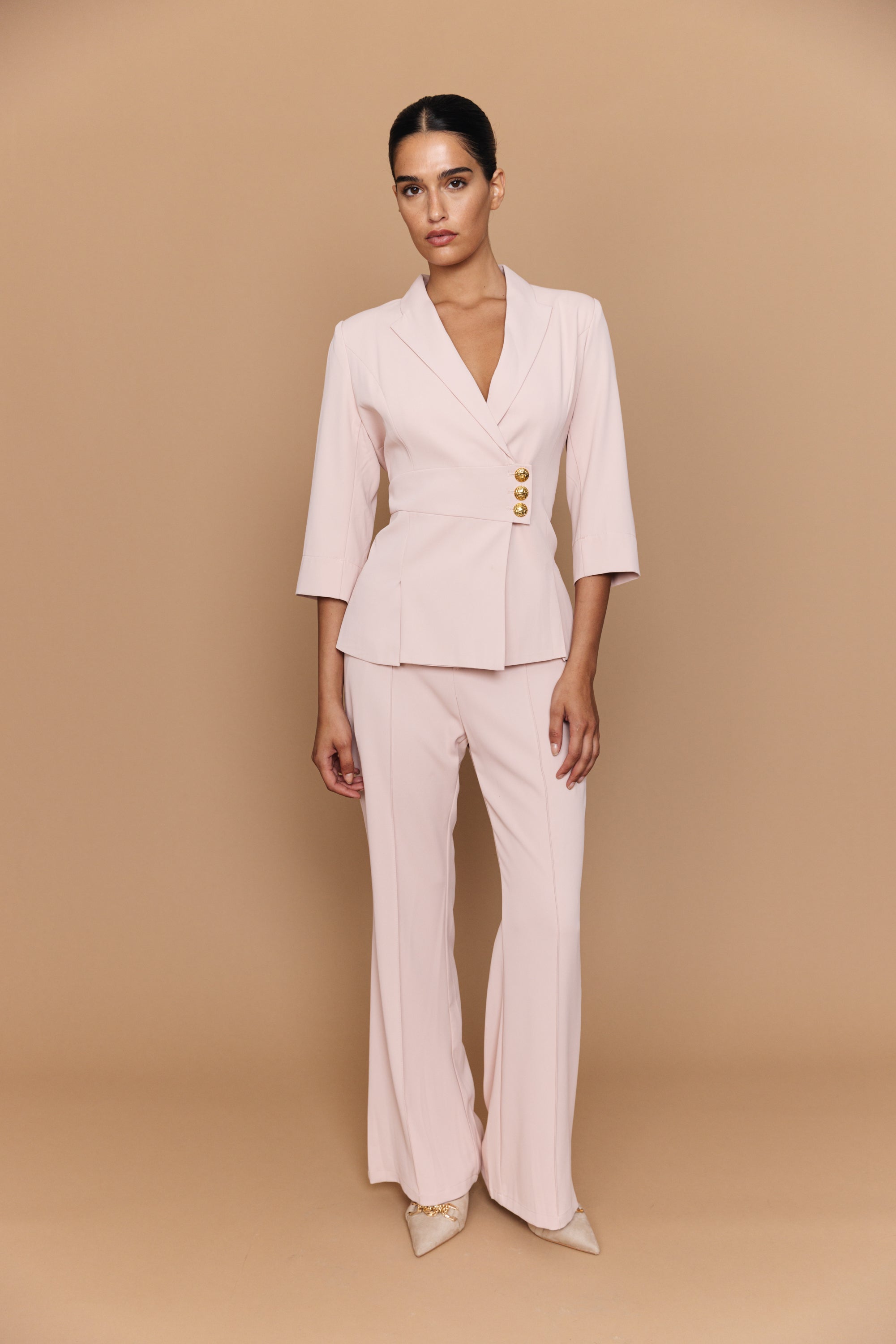 חליפה HAYA
