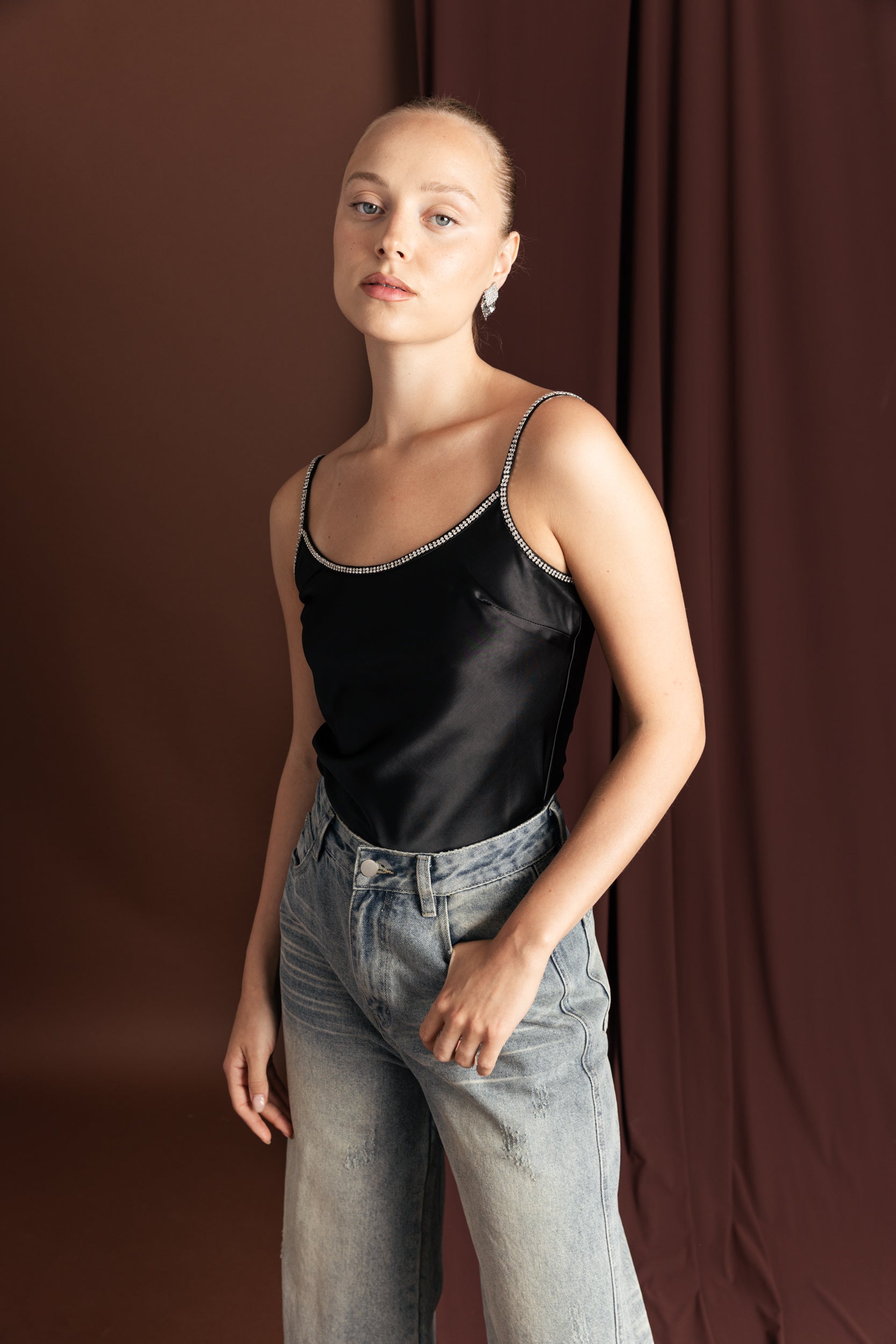 גופיה מחשוף יהלומים