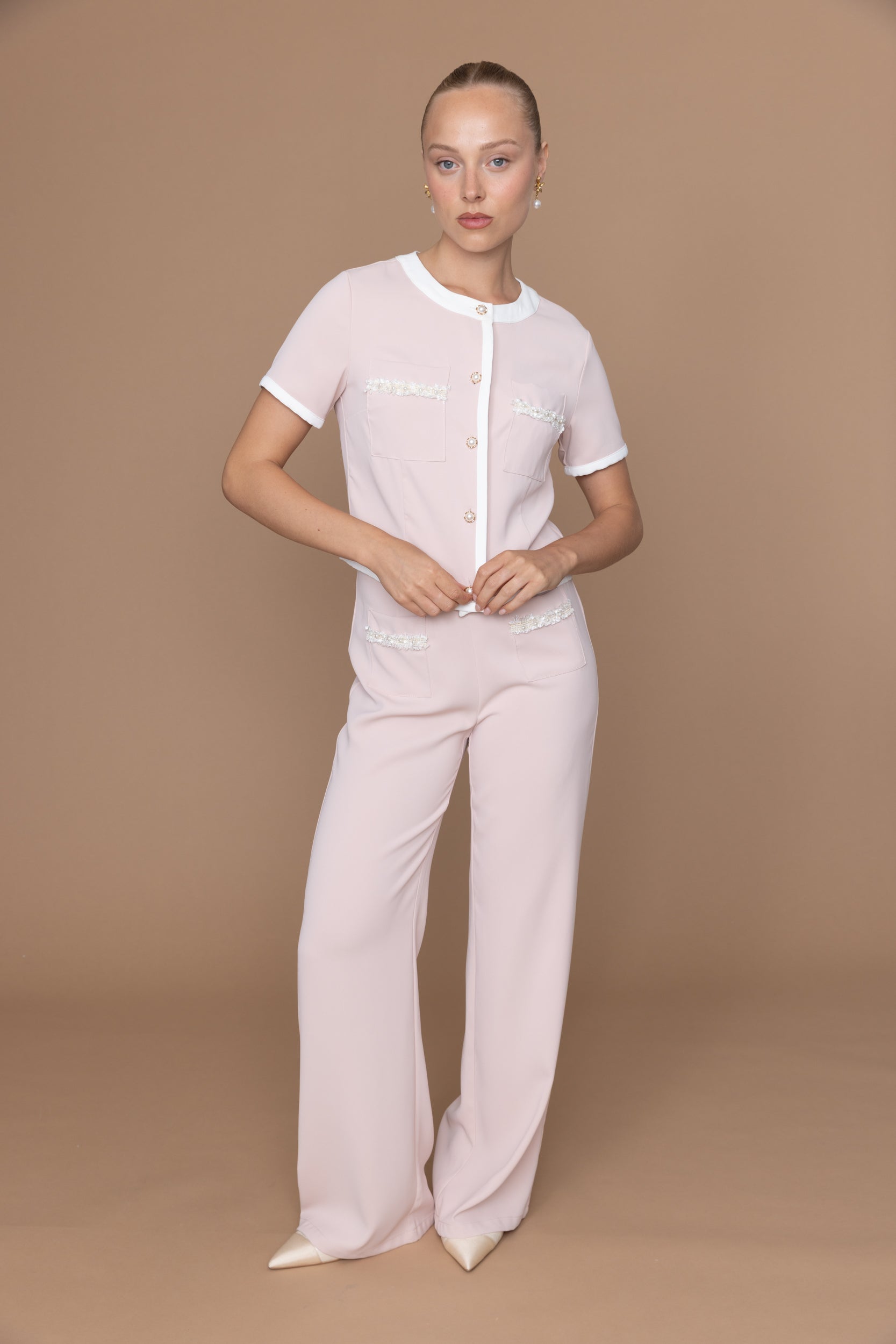 ז'קט ש.קצר עם סרט בכיס