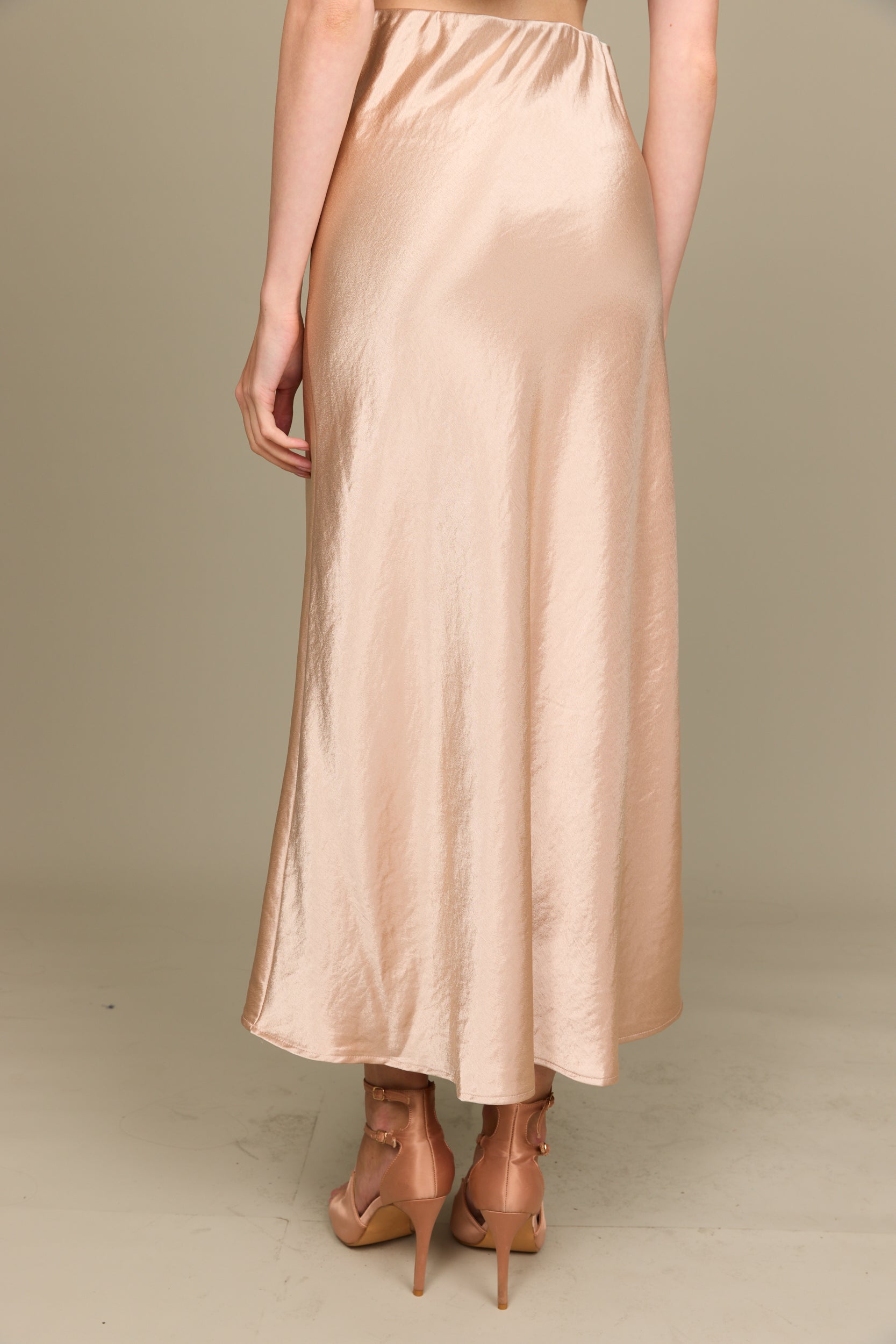 חצאית מקסי גזרת A