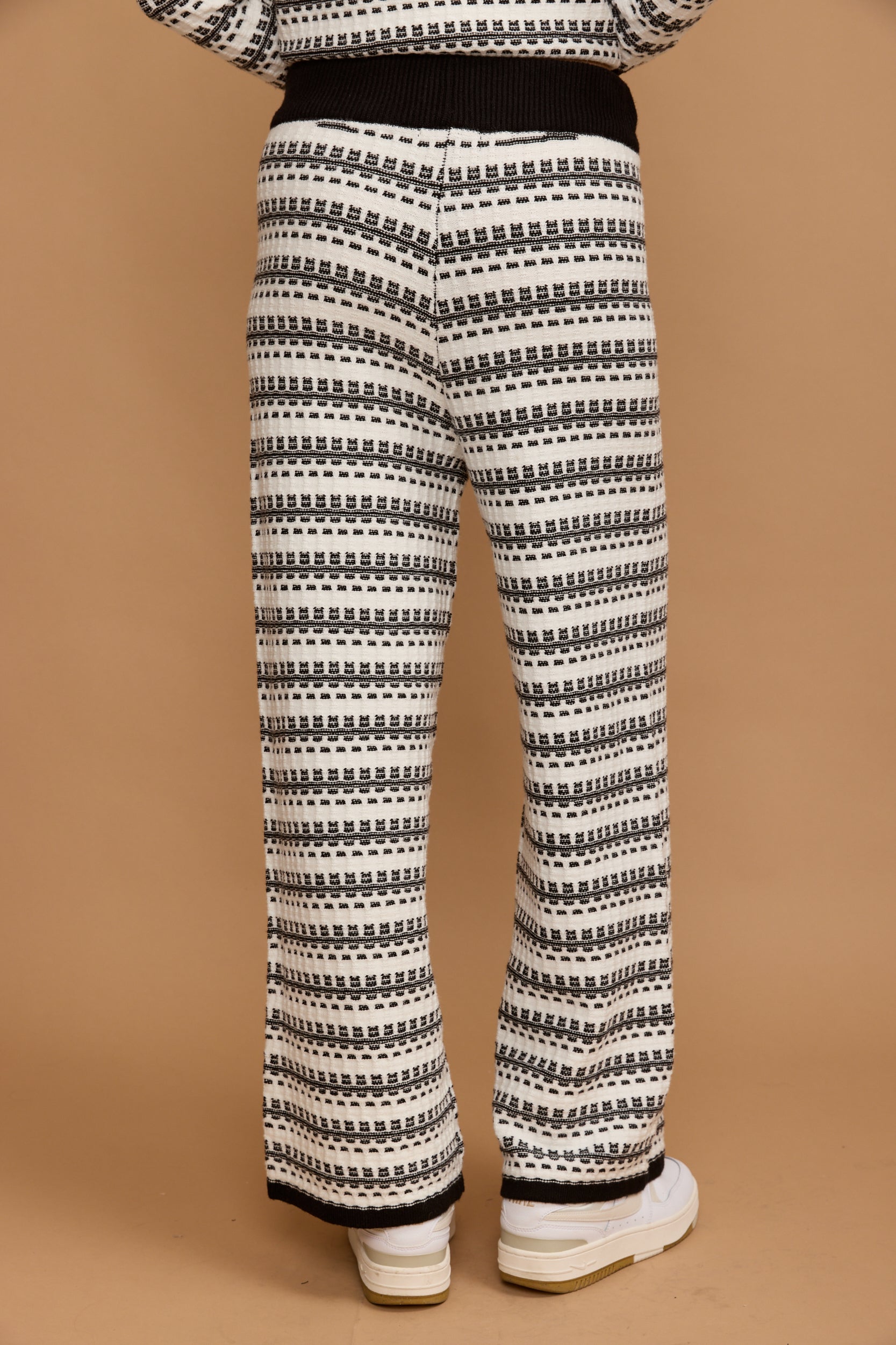 מכנס חליפת סריג פסים שרוך