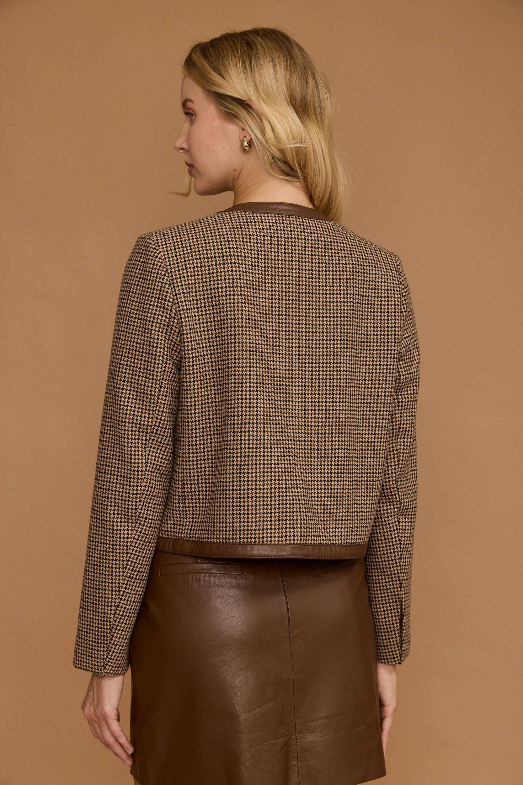 ג'קט דוגמא גימור עור