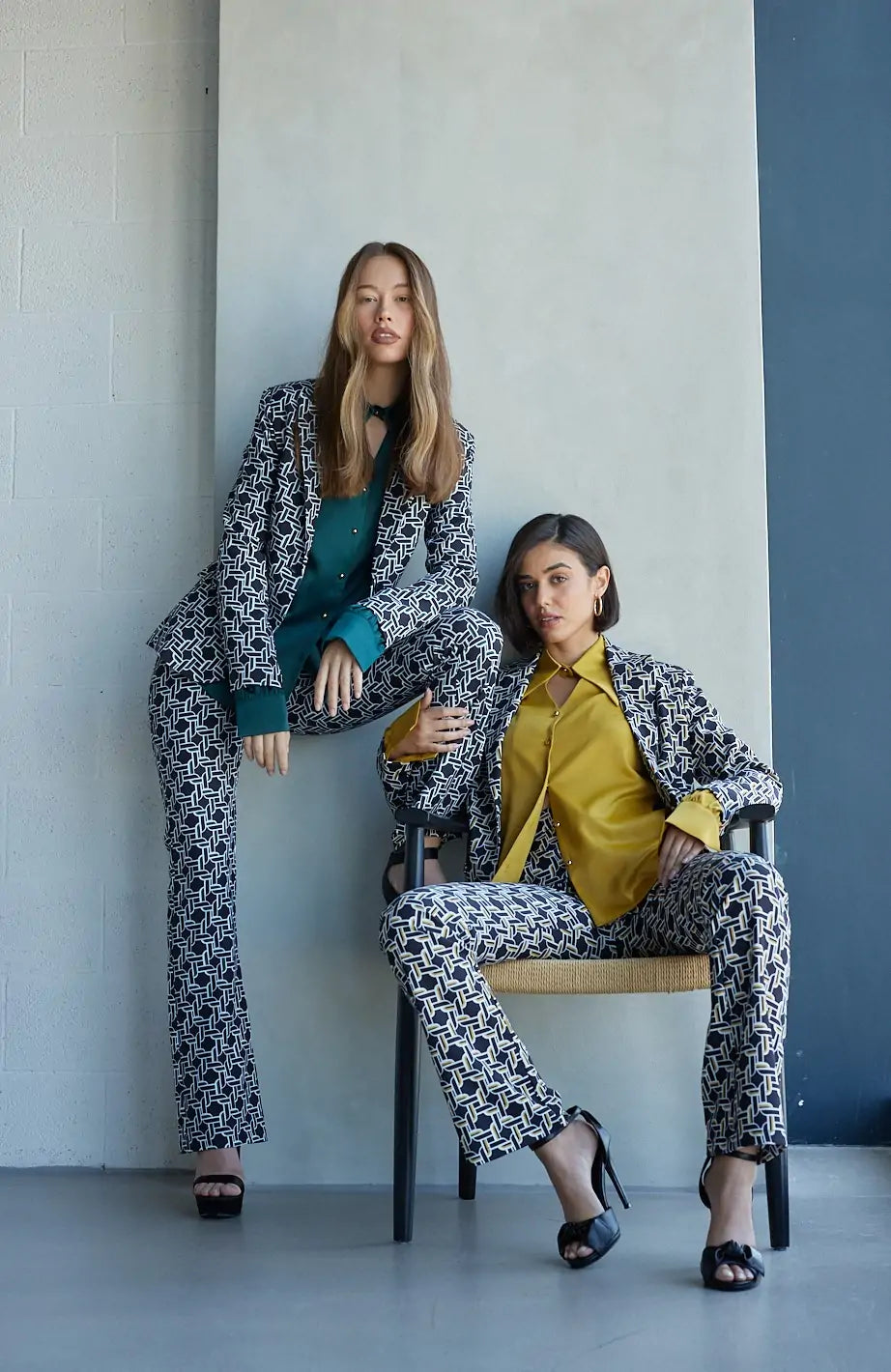 מכנסיים מודפסים