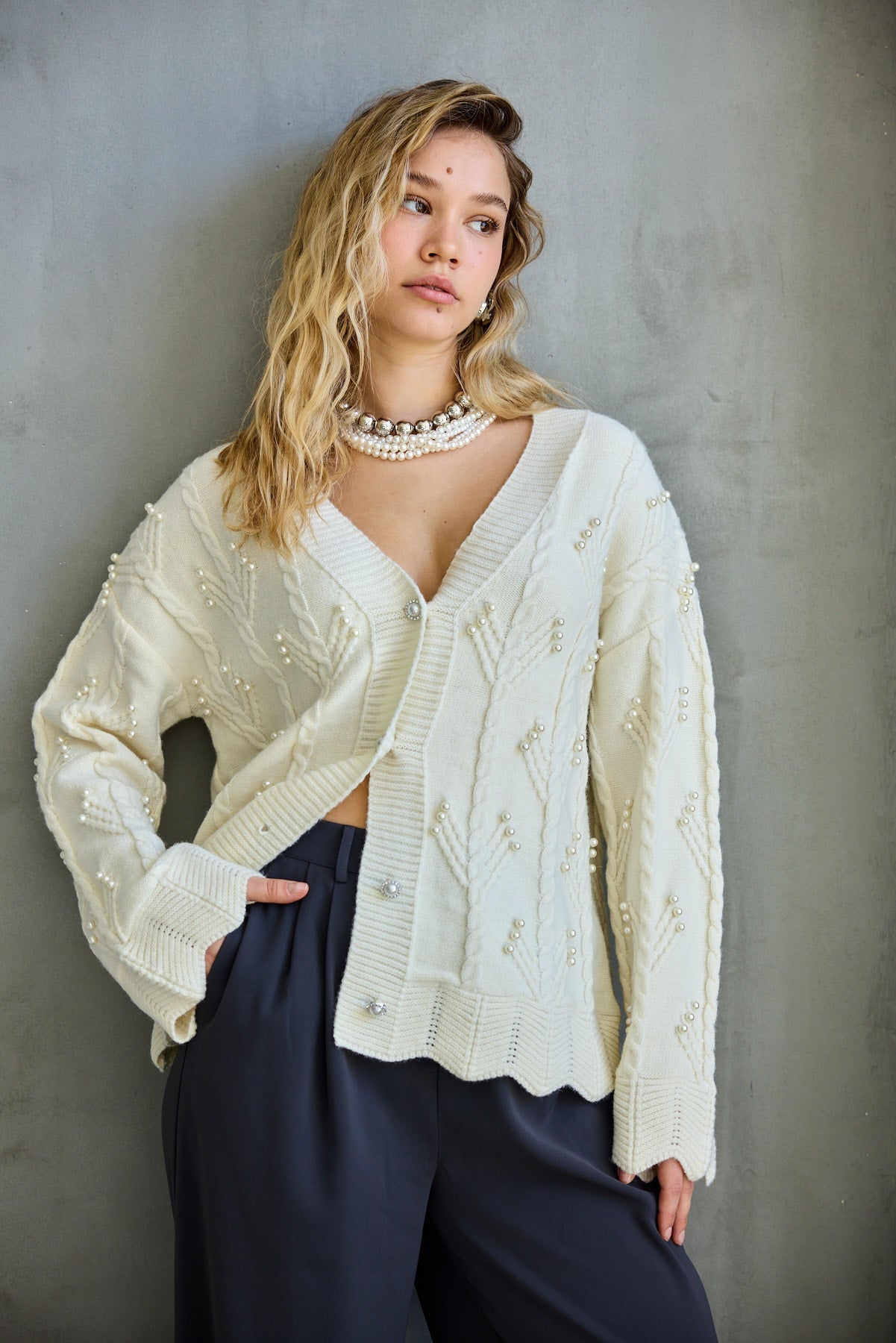 קרדיגן צמות עם פנינים