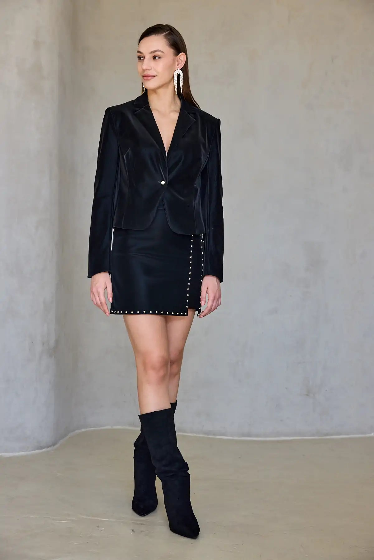 בלייזר דמוי עור מחוייט