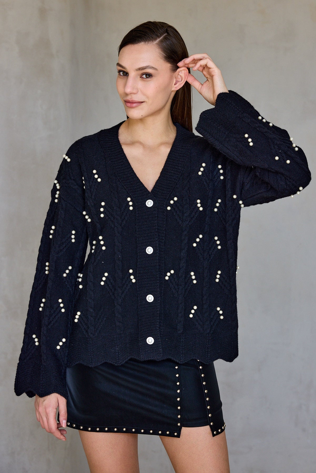 קרדיגן צמות עם פנינים