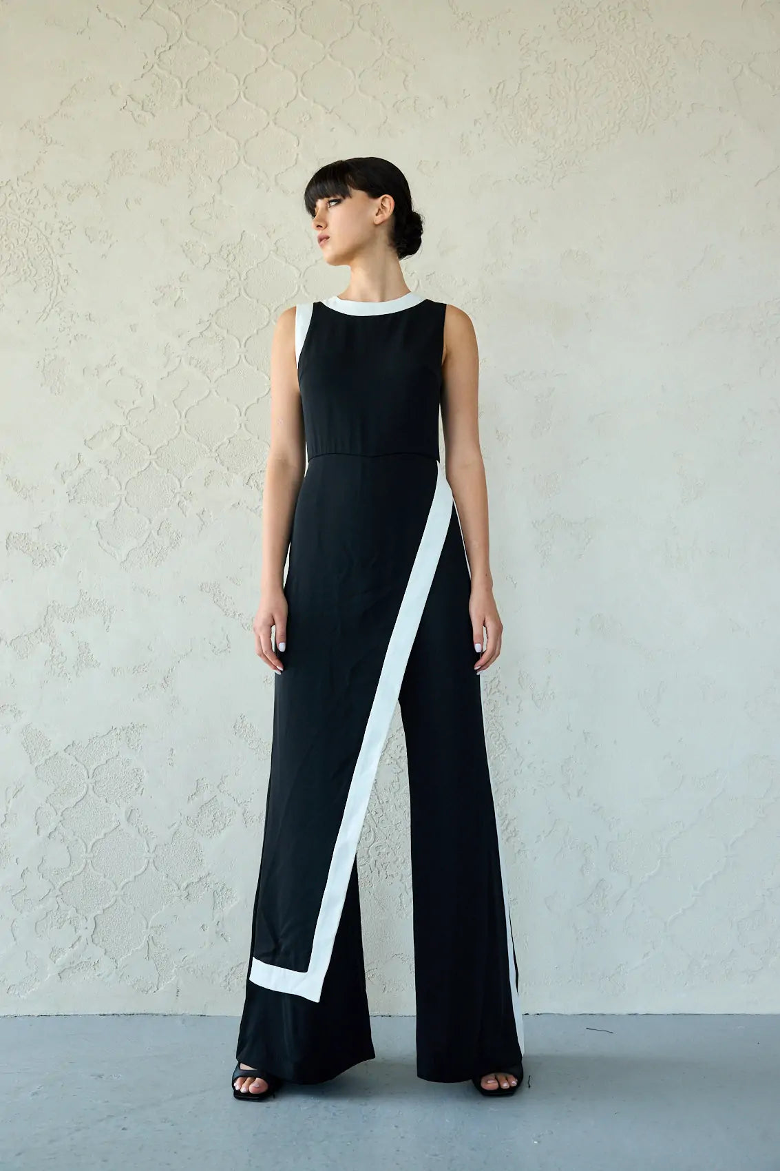 אוברול אסימטרי שילוב