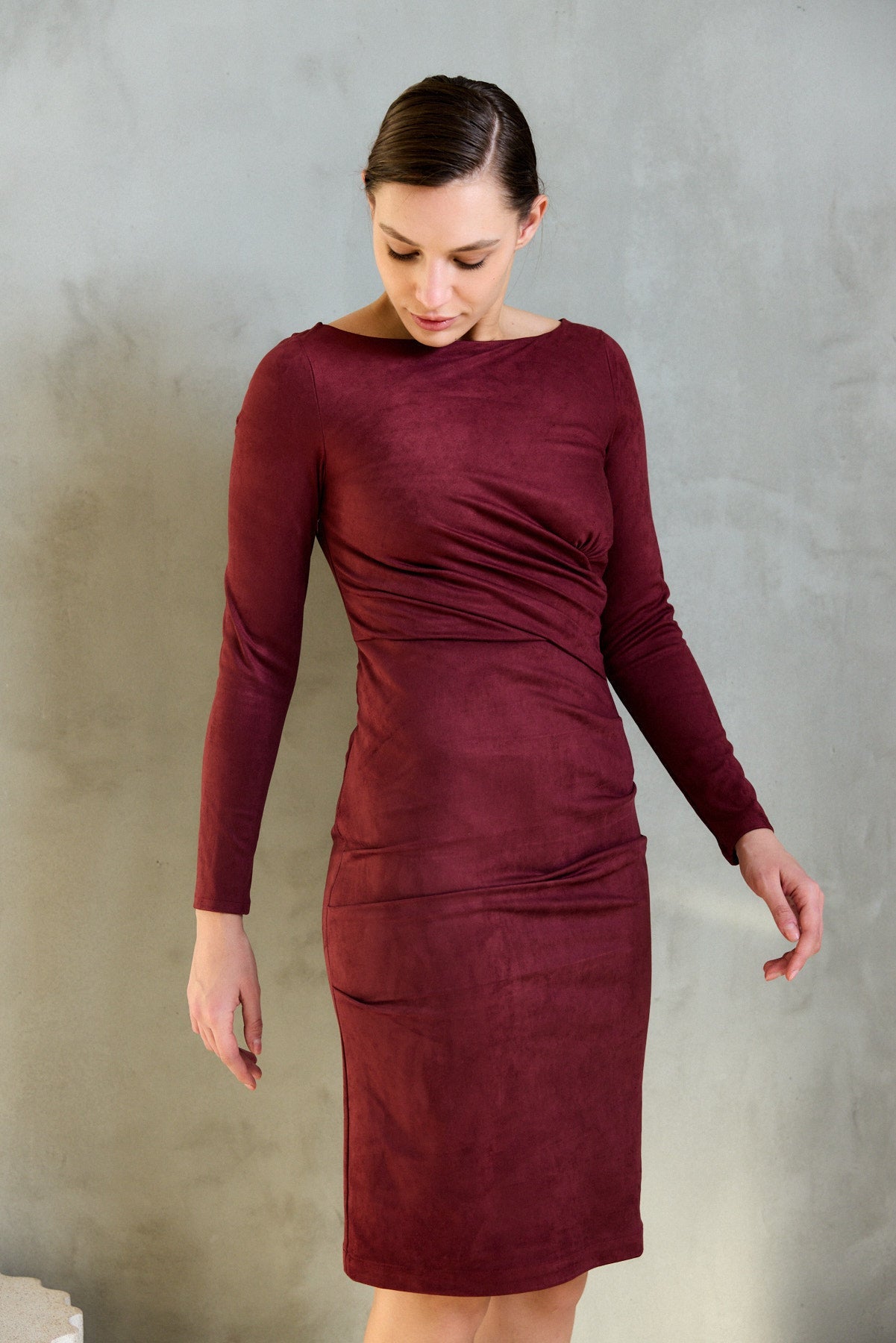 שמלת סווד כיווצים