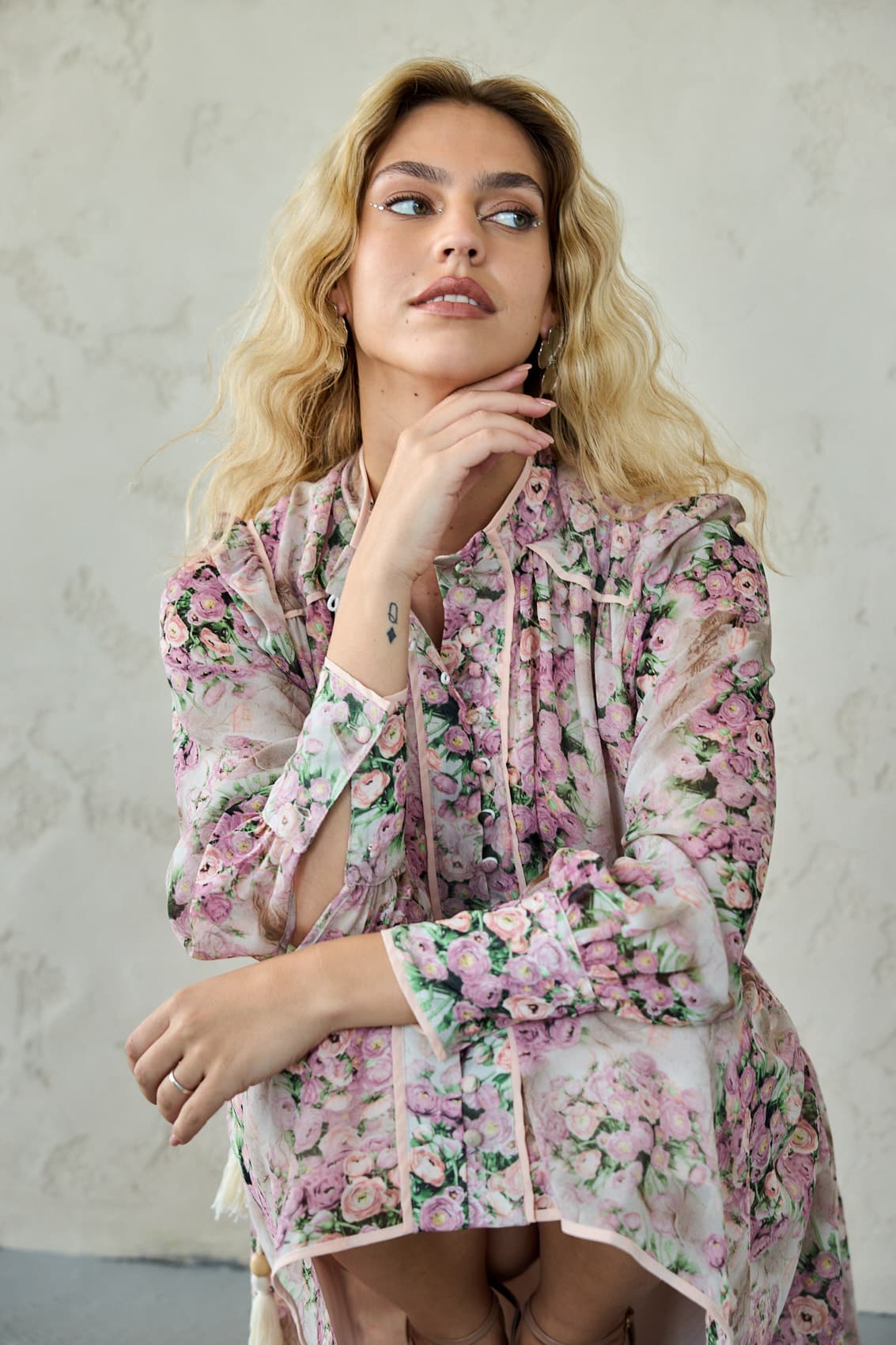 שמלת שיפון כפתורים ושרוך