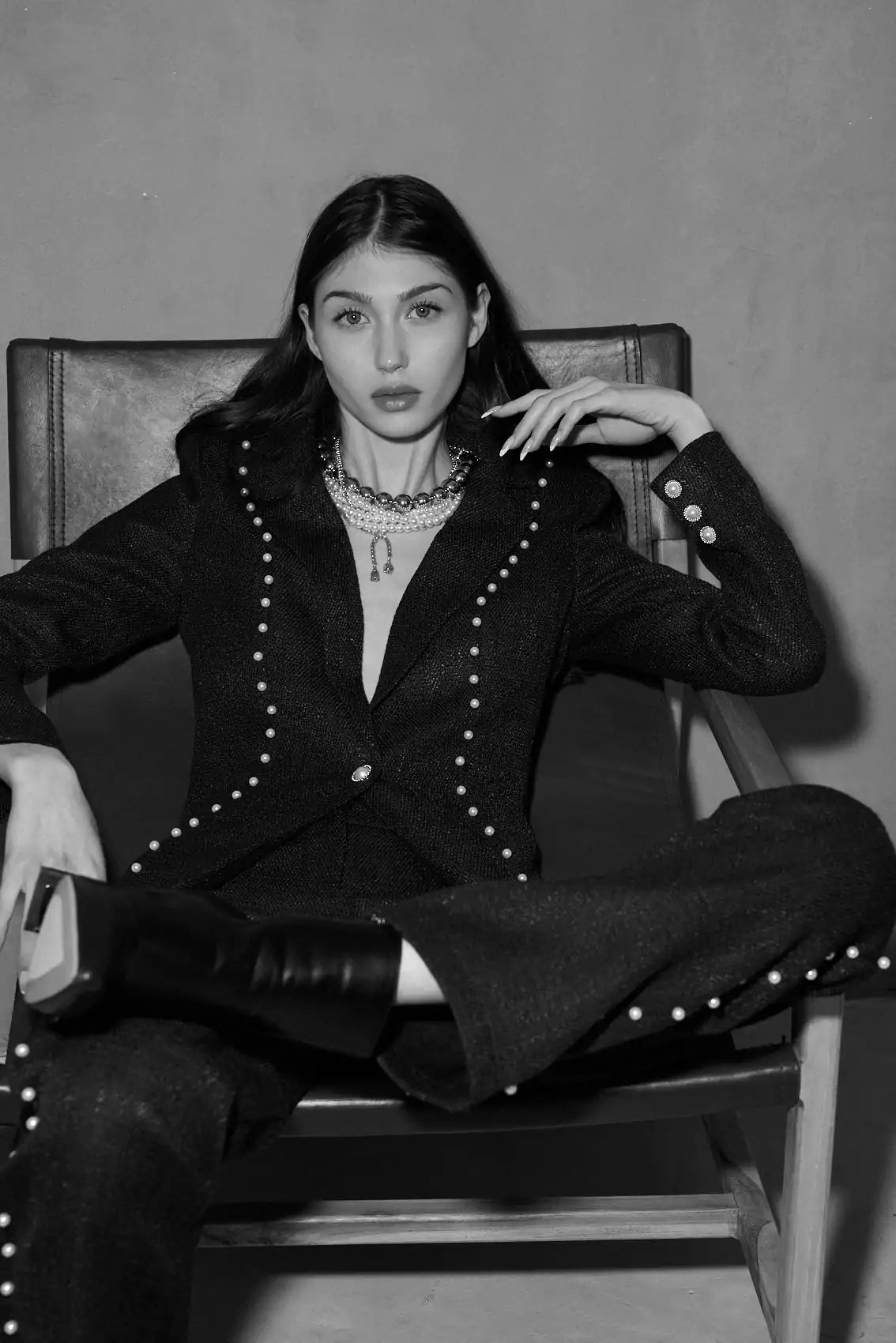 בלייזר טוויד פנינים