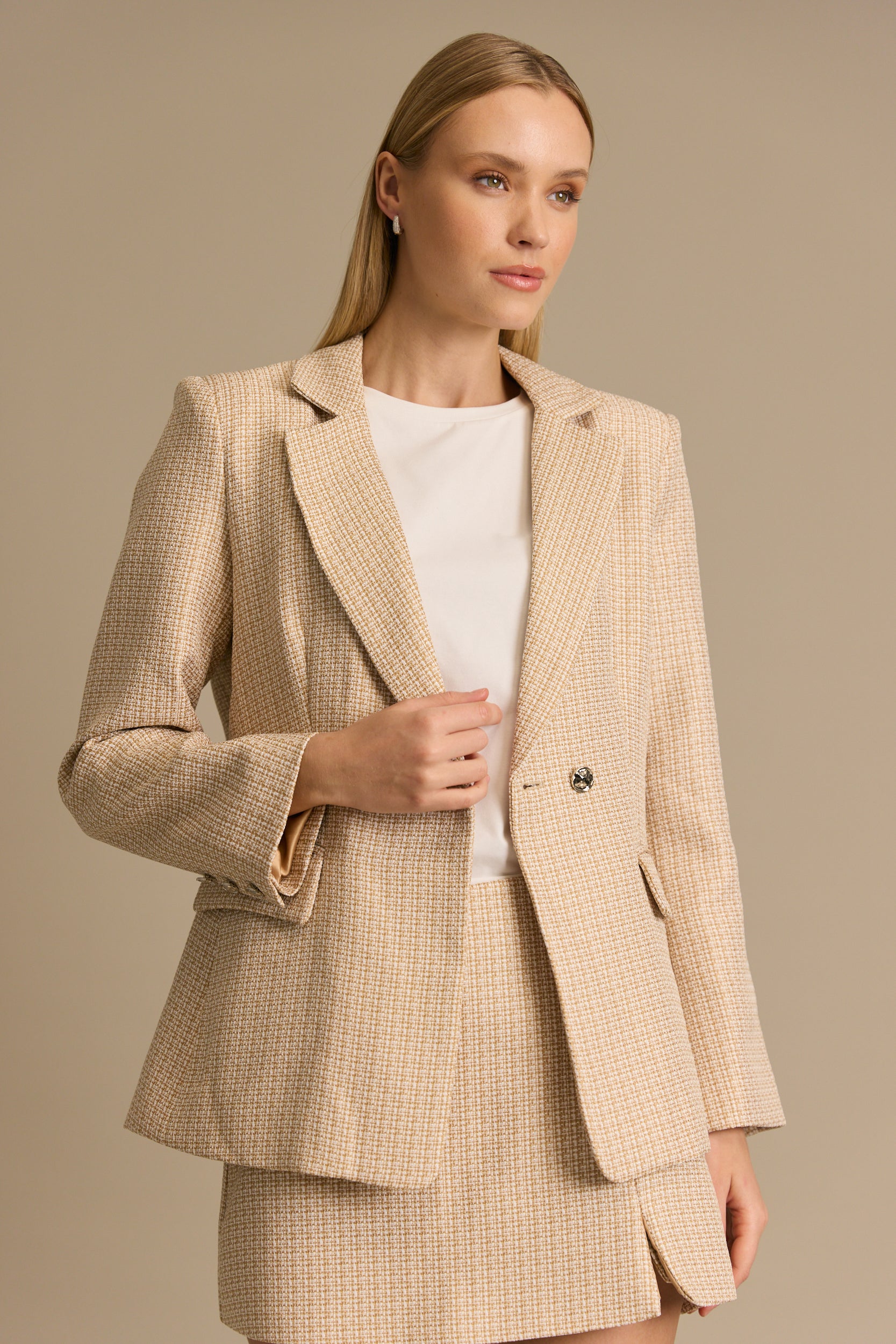 גקט טויד מחוייט 2 כפתורים