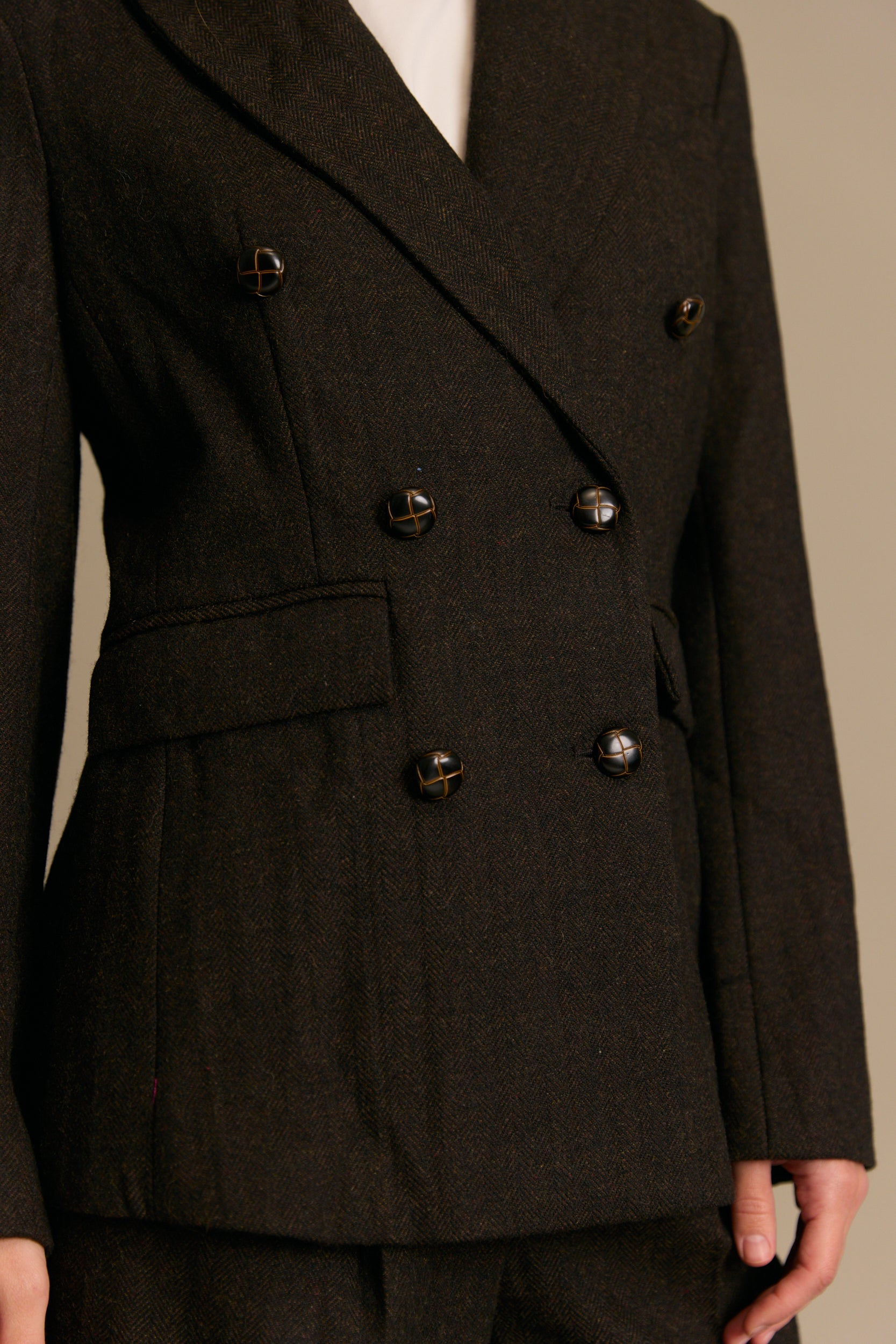 ג'קט מחוייט 6 כפתורים